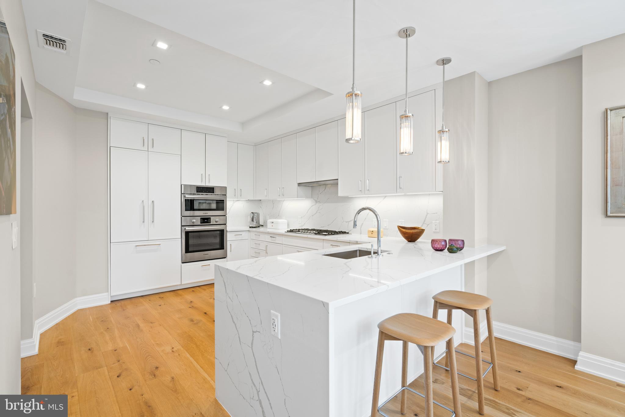 CHEVY CHASE - Residential