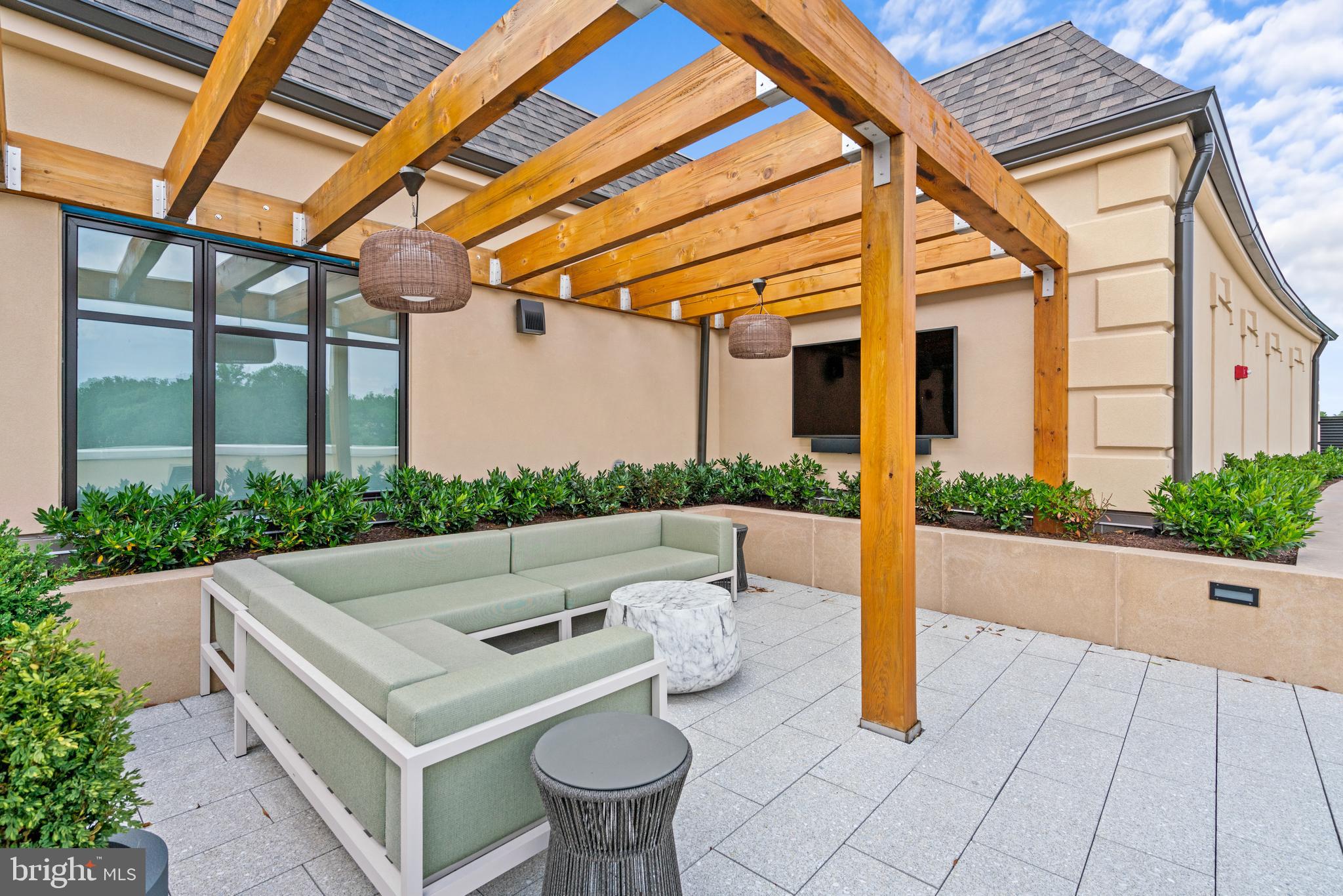 CHEVY CHASE - Residential