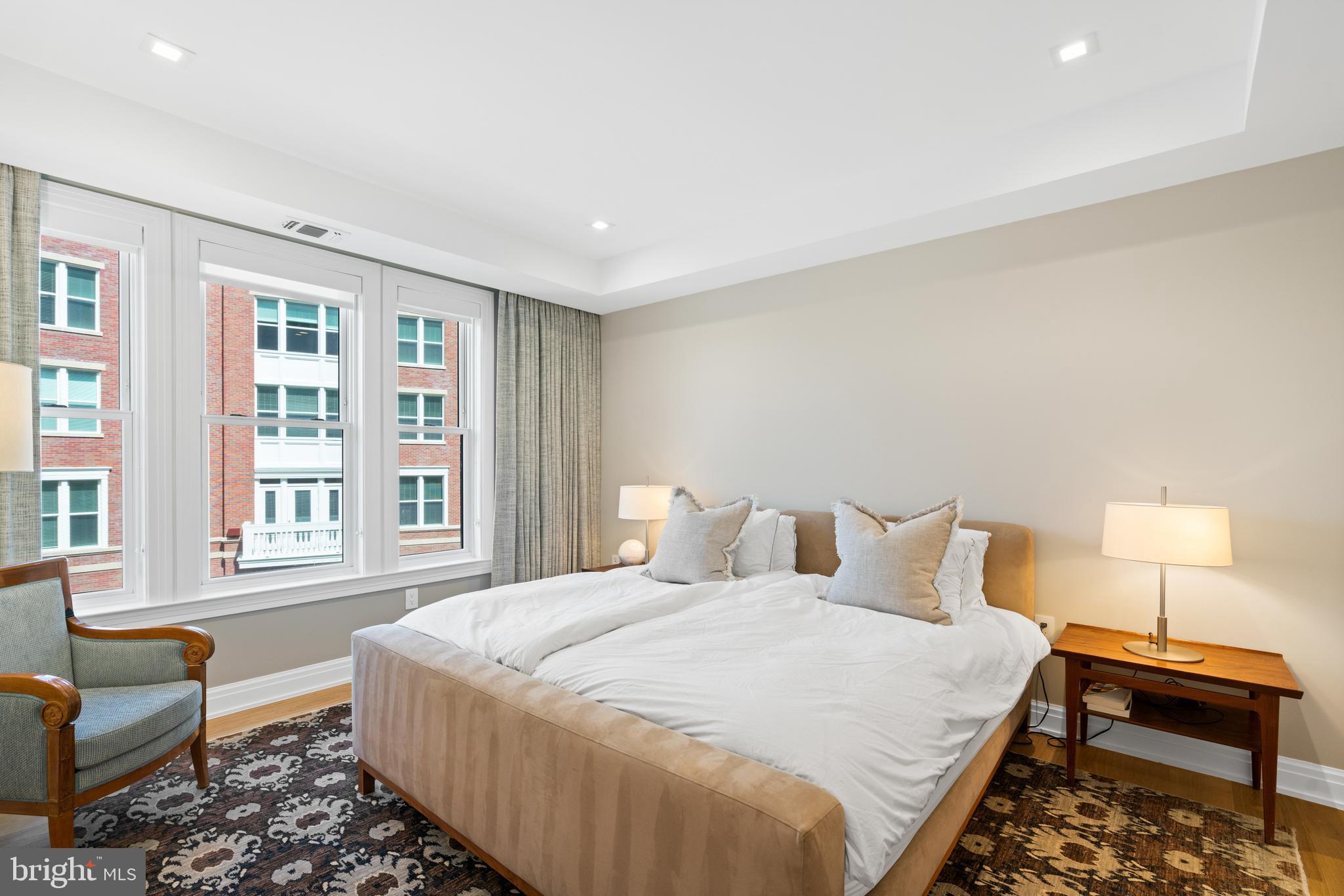 CHEVY CHASE - Residential