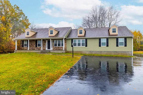 1608 County Line Road, Chalfont, PA 18914 - MLS#: PAMC2160302