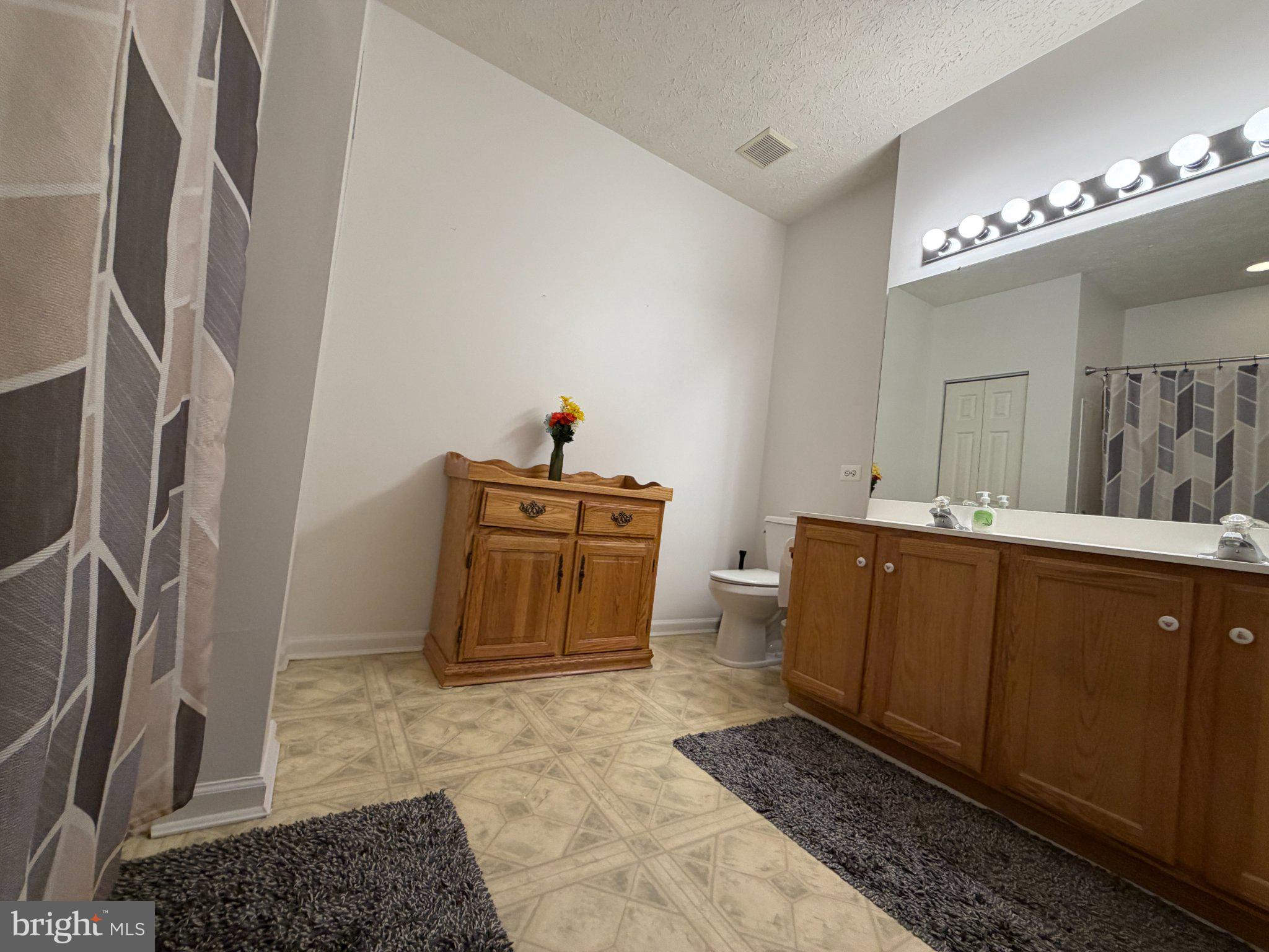 DEVONSHIRE AT WHITEMARSH - Residential