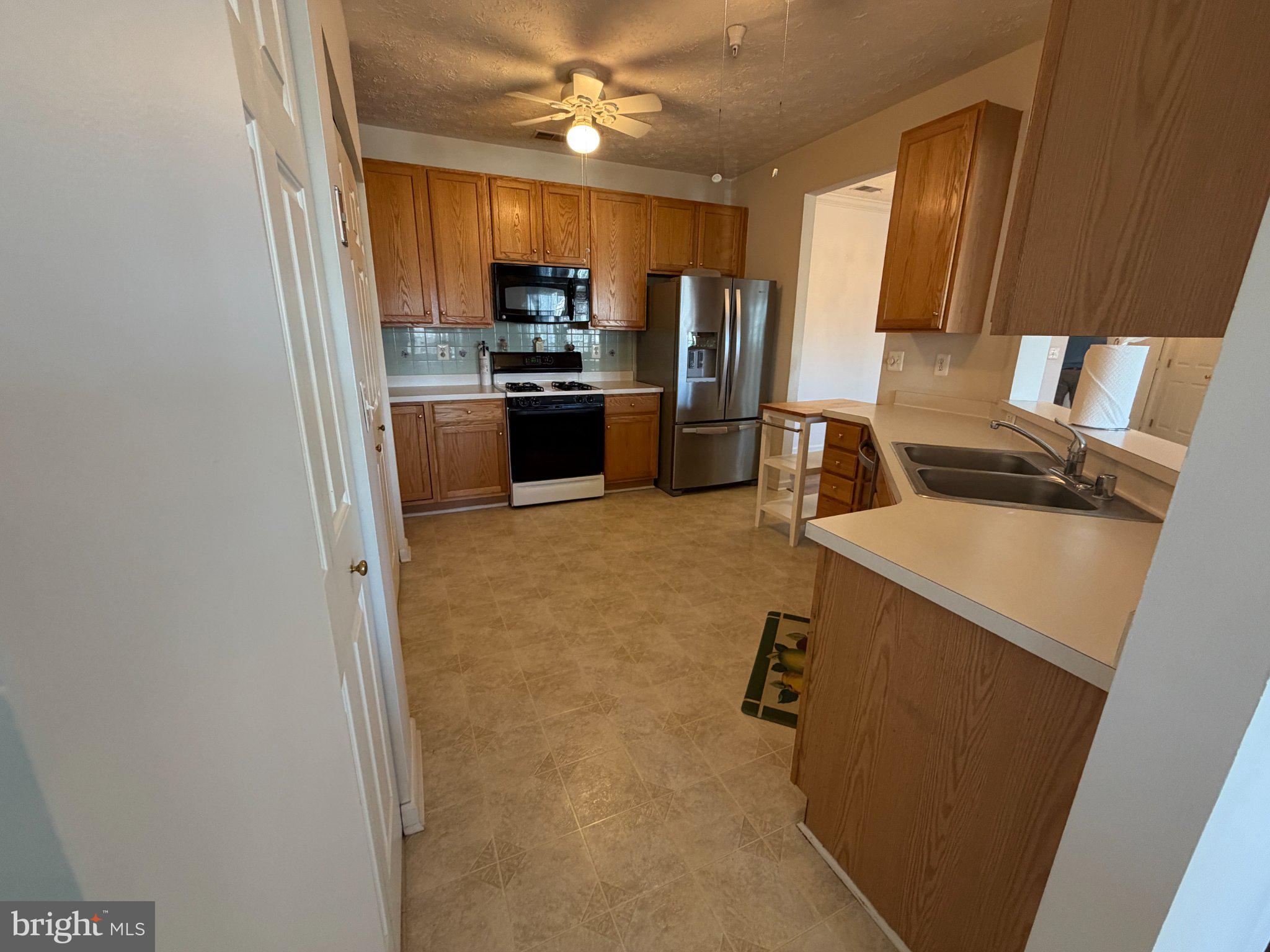 DEVONSHIRE AT WHITEMARSH - Residential