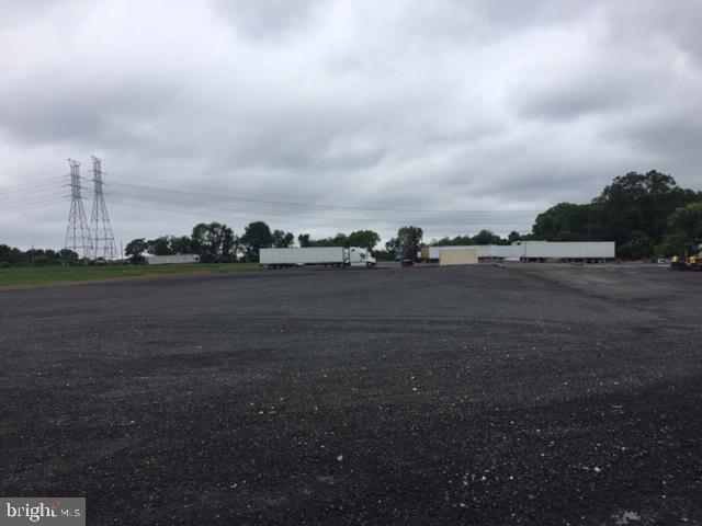 Storage lot, owner's lease