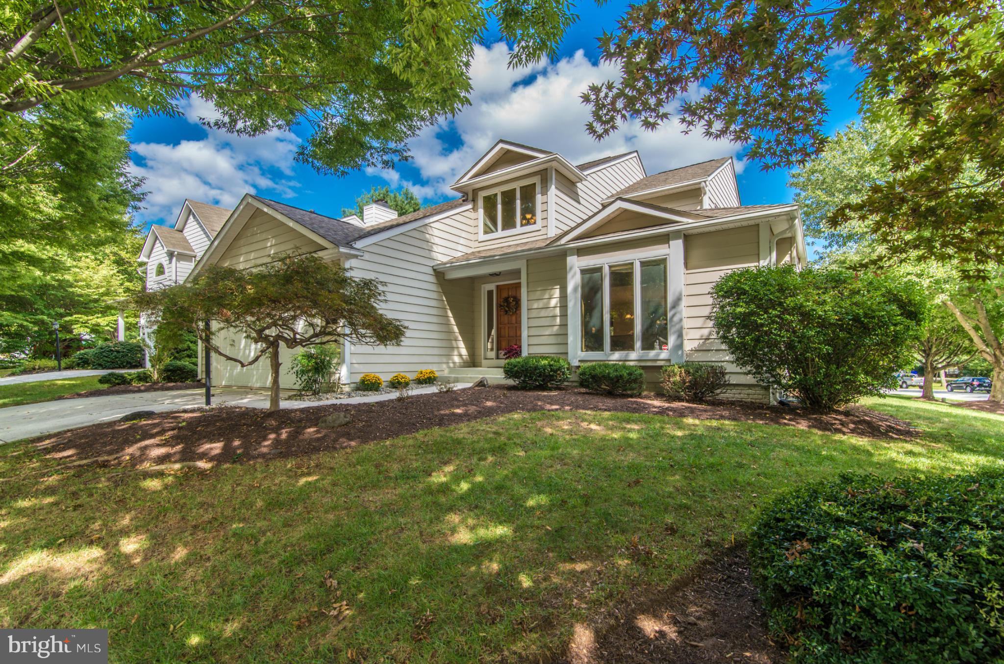 RIVER HILL - Residential