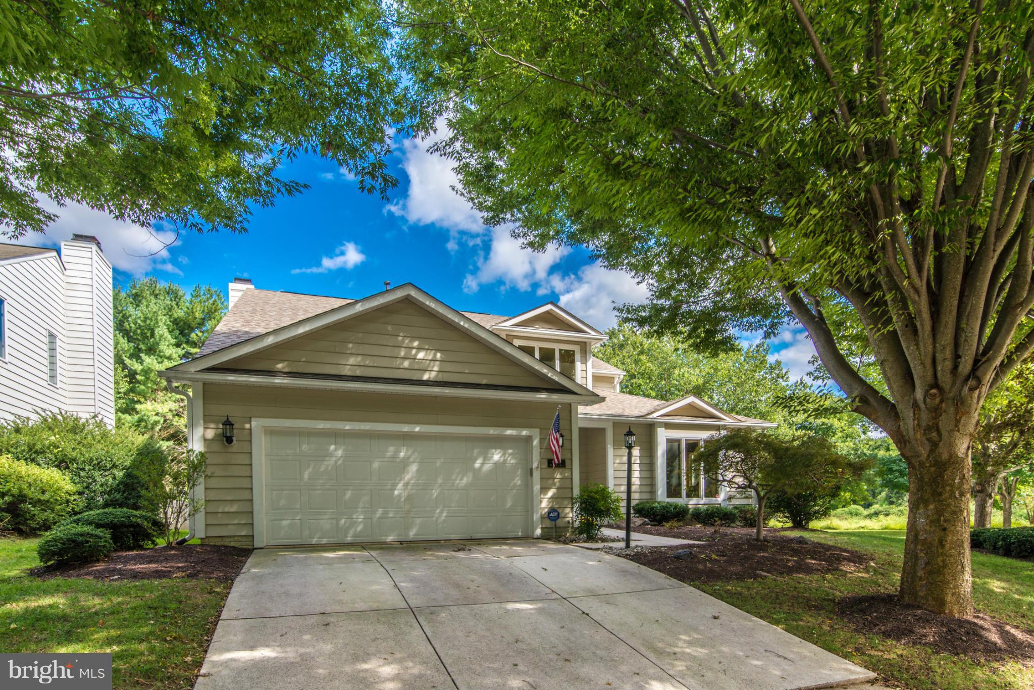 RIVER HILL - Residential