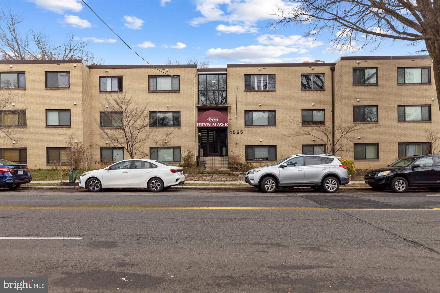 4555 MACARTHUR BOULEVARD NW G5