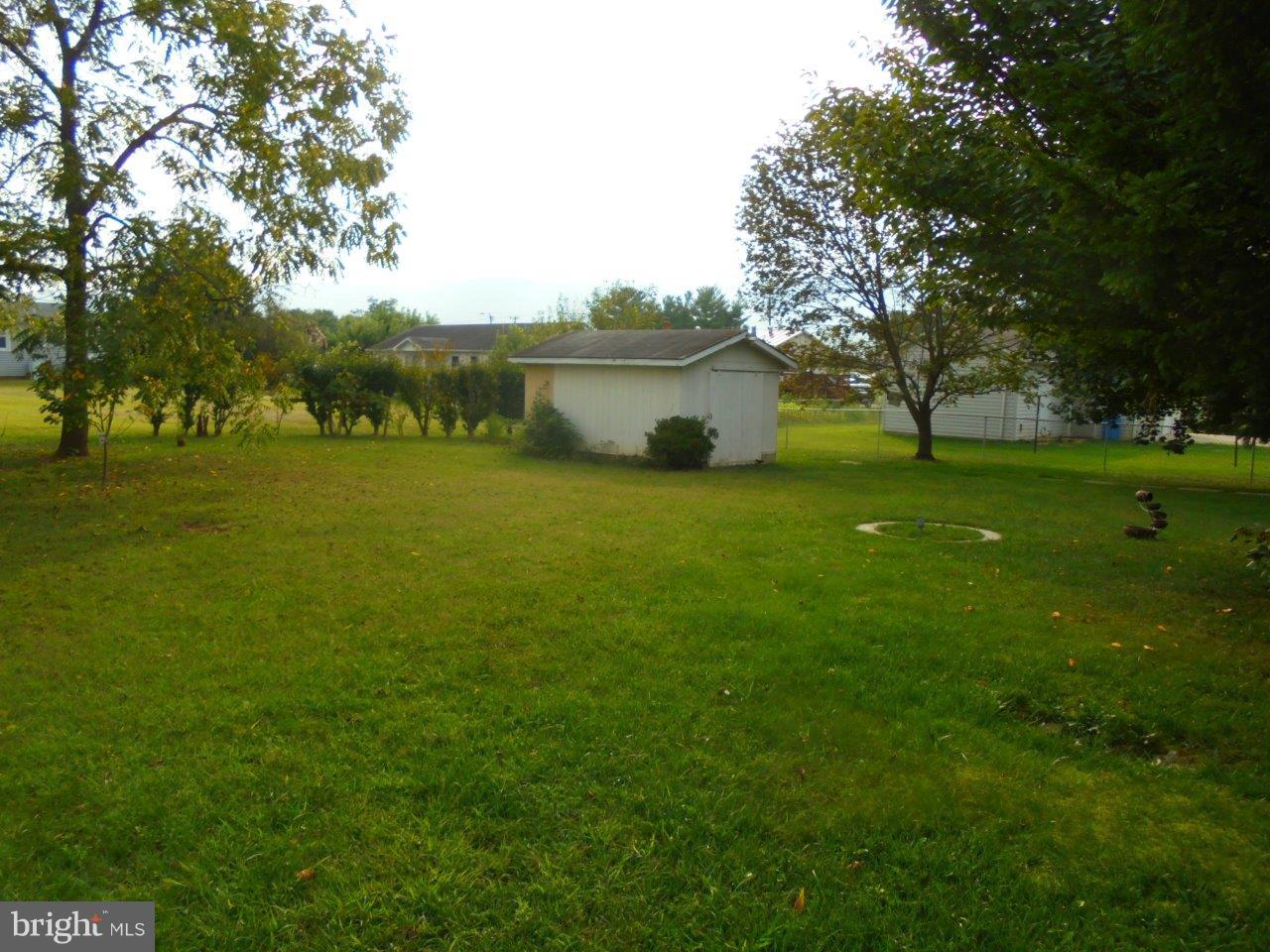 DUTCH LANE - Residential