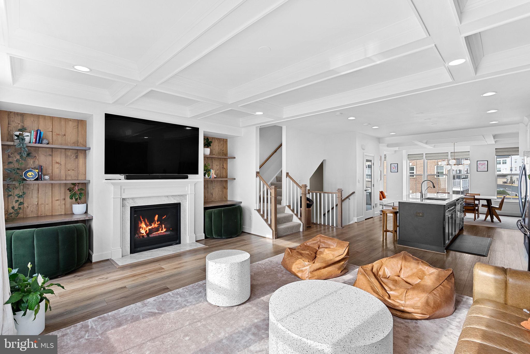 THE RETREAT AT WESTFIELDS - Residential