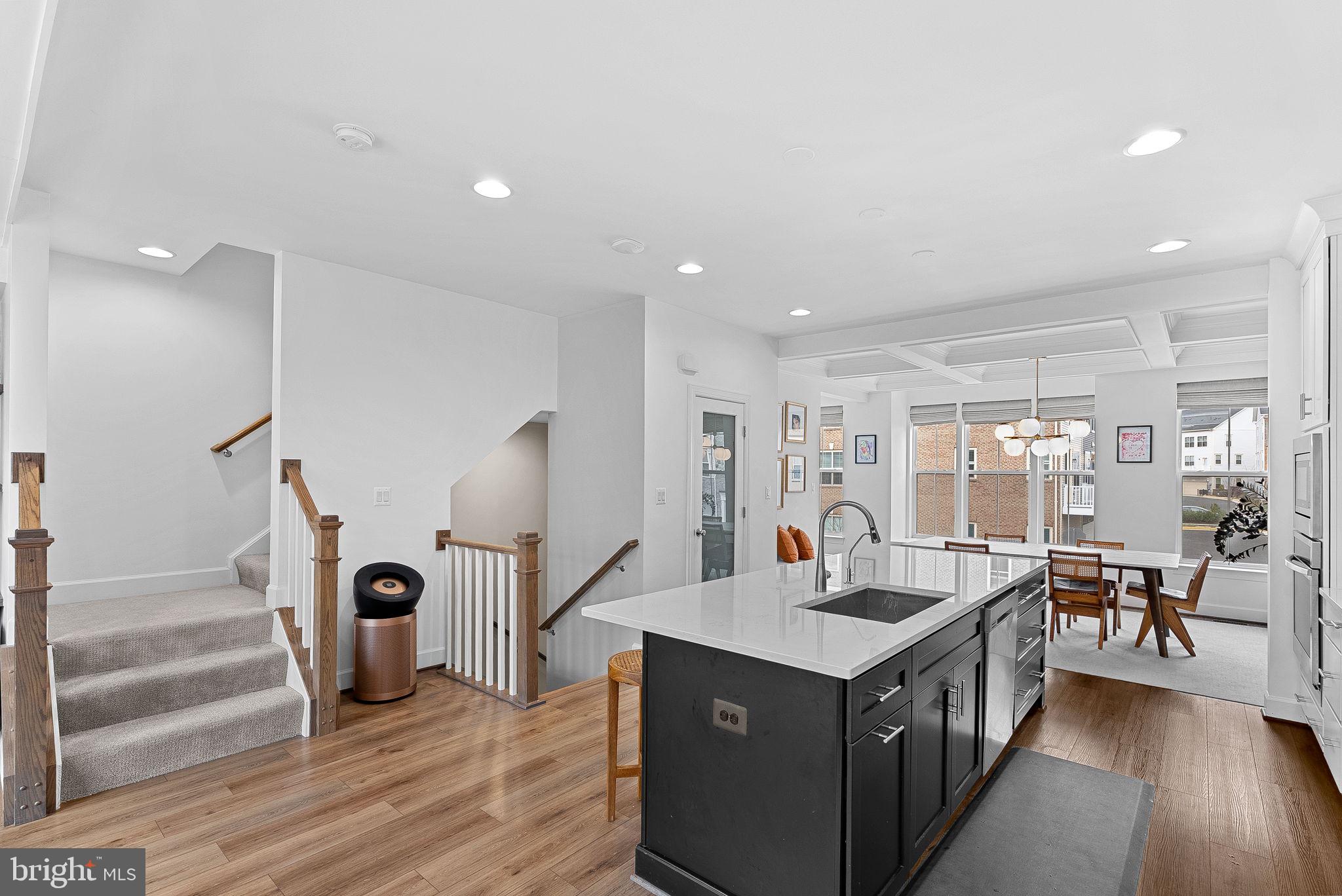 THE RETREAT AT WESTFIELDS - Residential