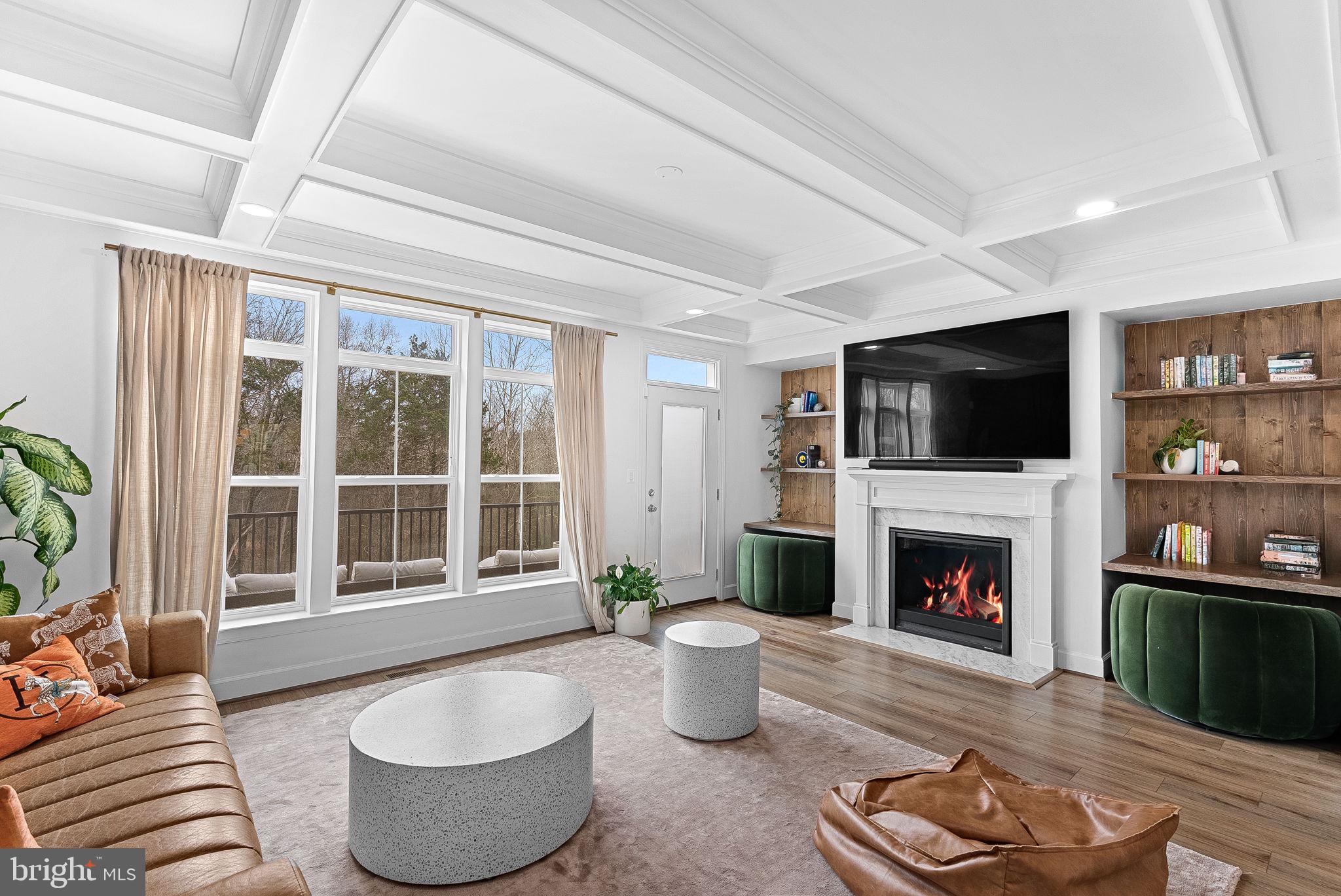 THE RETREAT AT WESTFIELDS - Residential