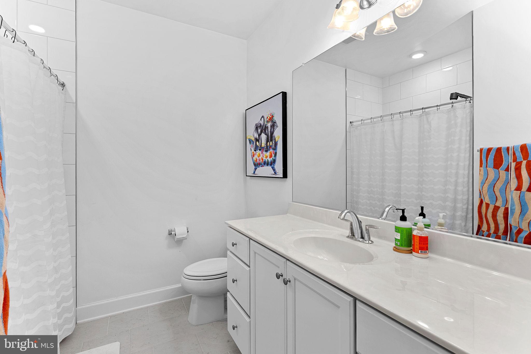 THE RETREAT AT WESTFIELDS - Residential