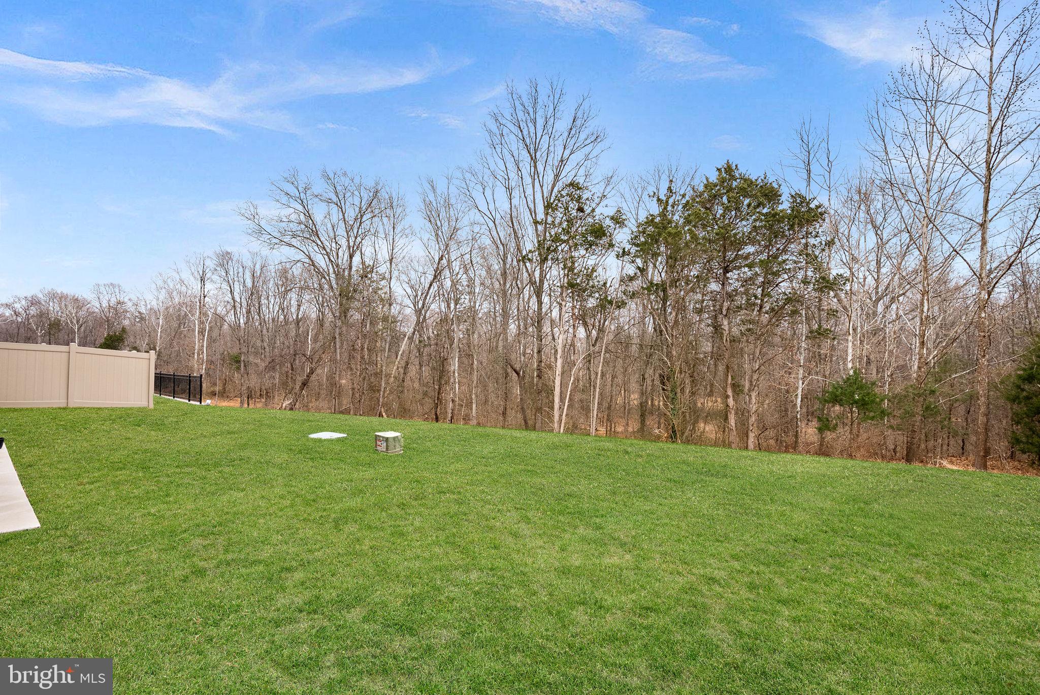 THE RETREAT AT WESTFIELDS - Residential