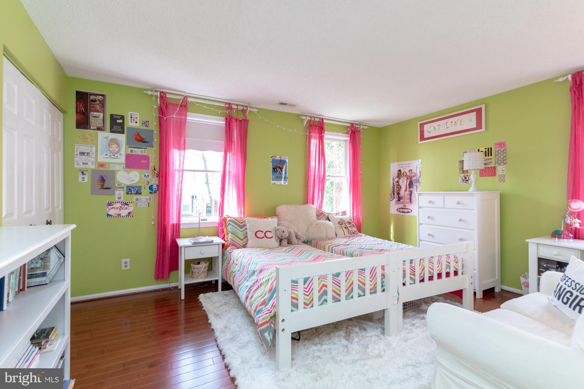 HUNT RIDGE - Residential