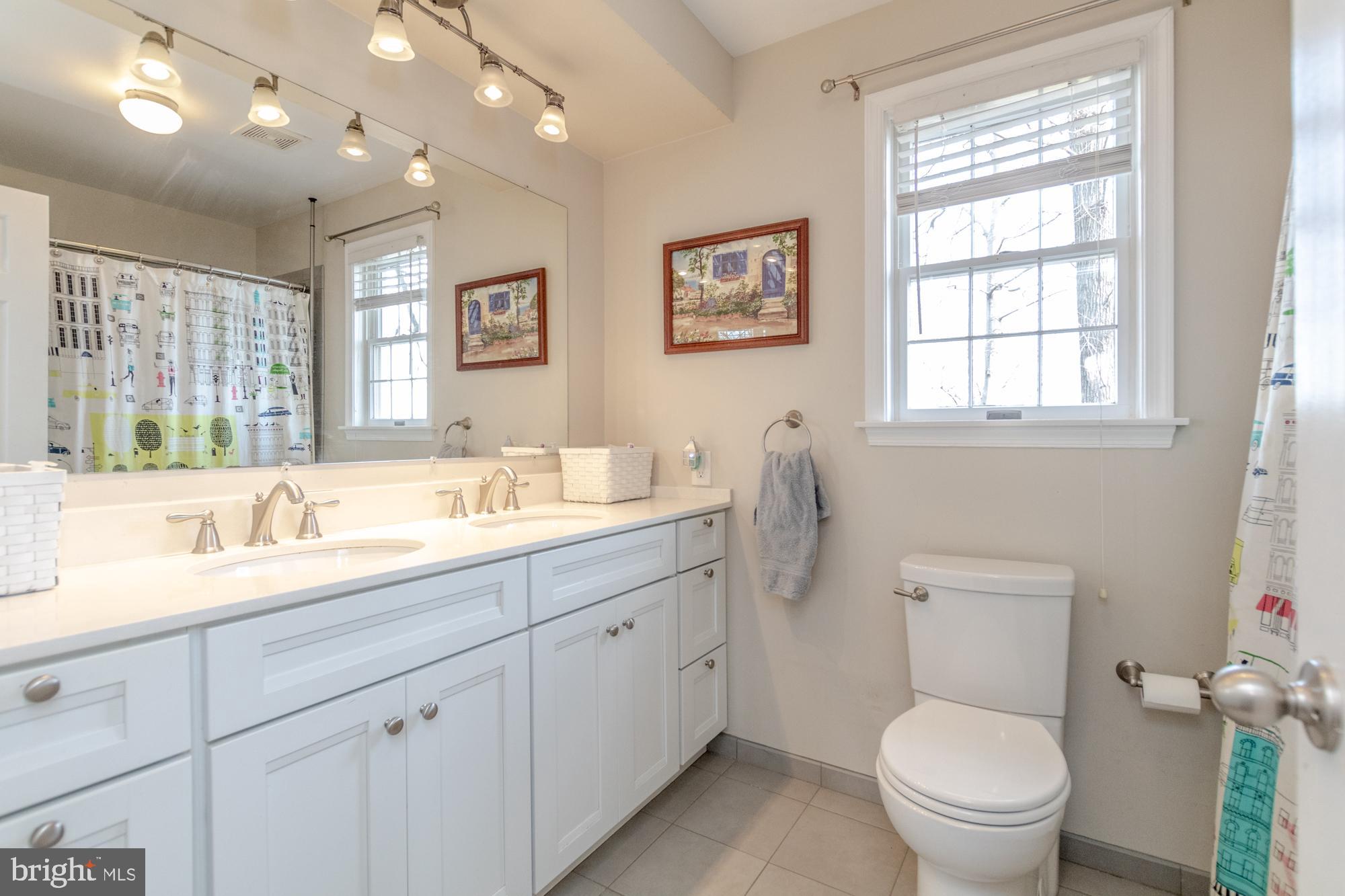 HUNT RIDGE - Residential