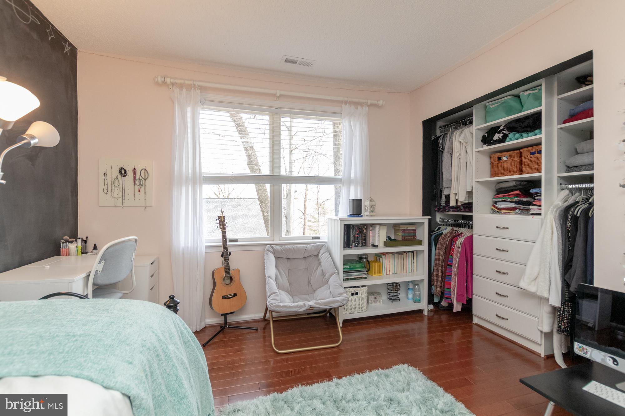 HUNT RIDGE - Residential