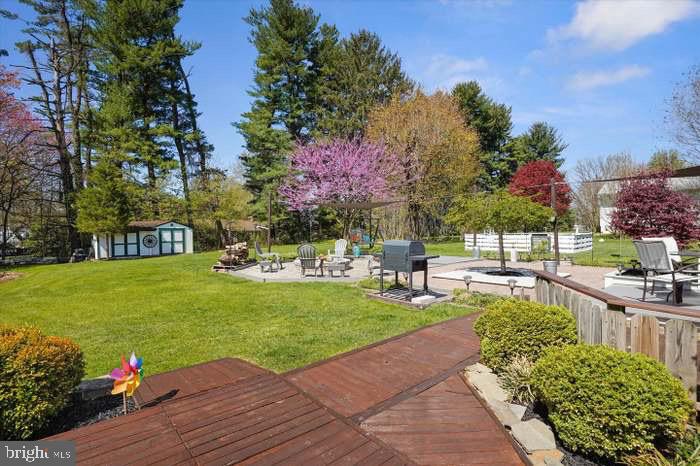 312 LAKESIDE DRIVE