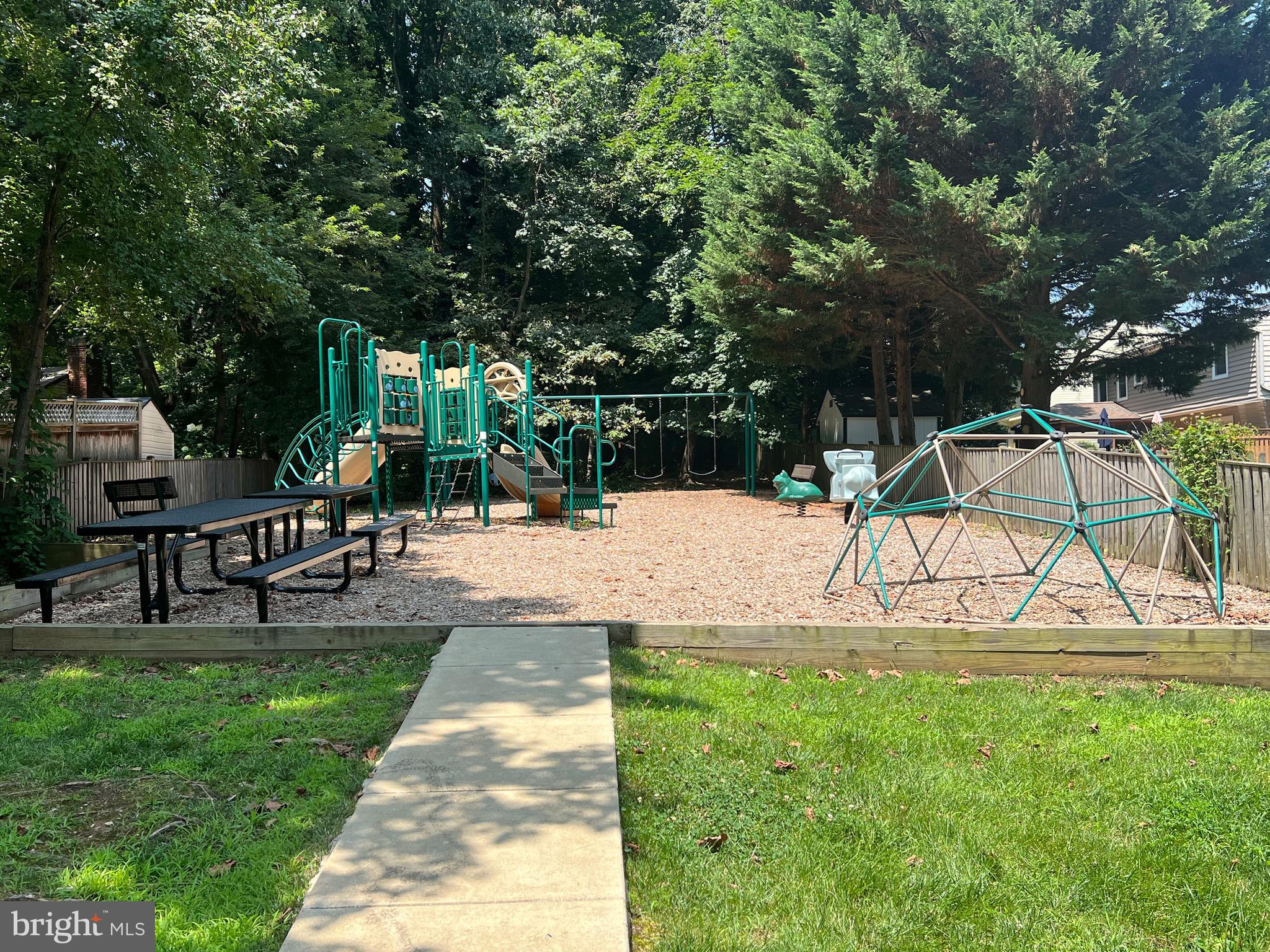 FOXMOOR - Residential