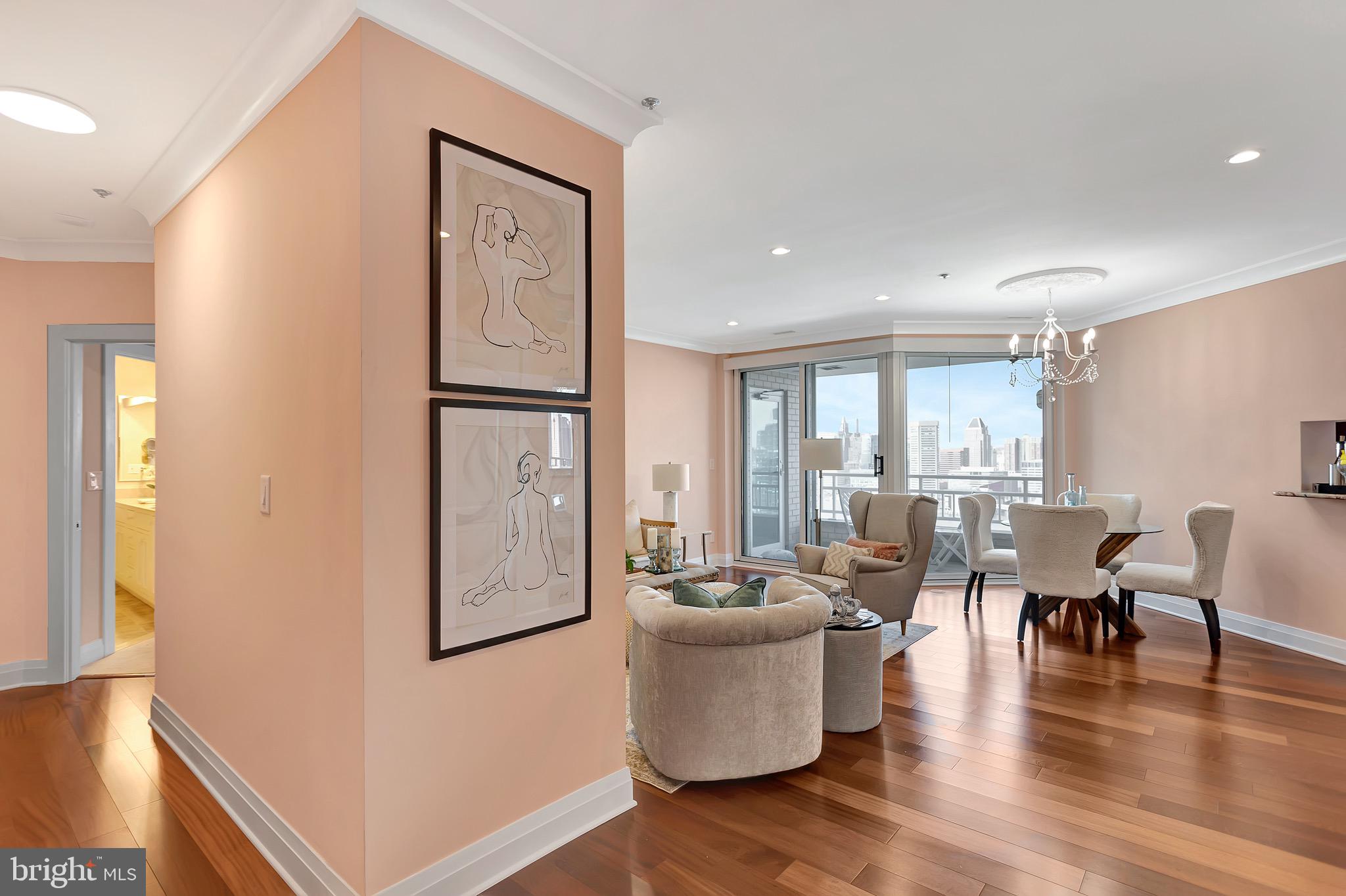 HARBORVIEW TOWERS - Residential