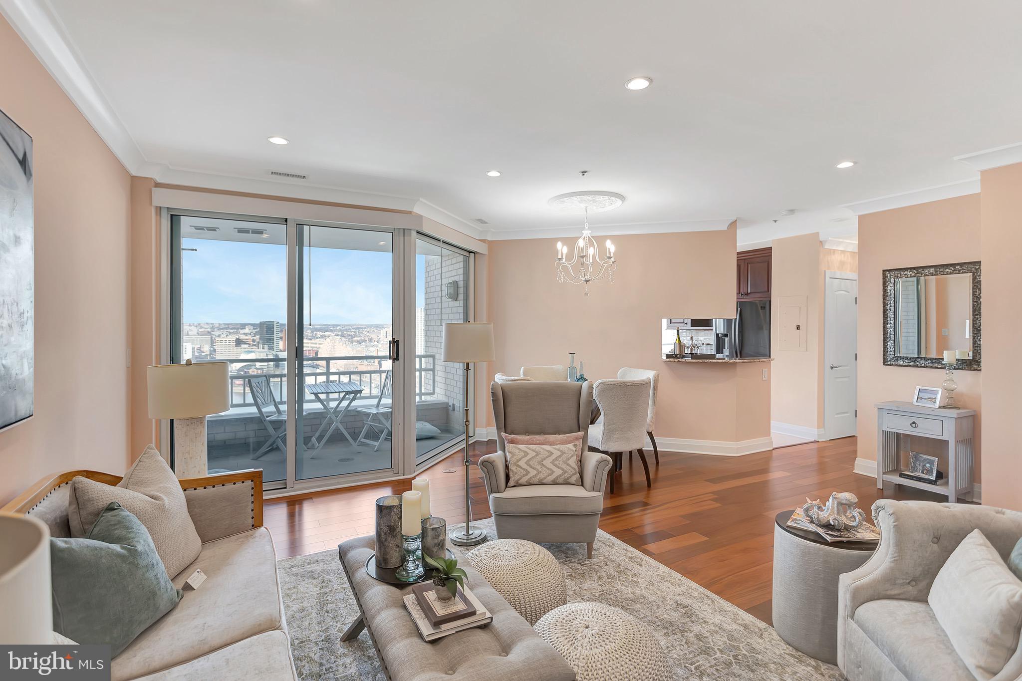 HARBORVIEW TOWERS - Residential