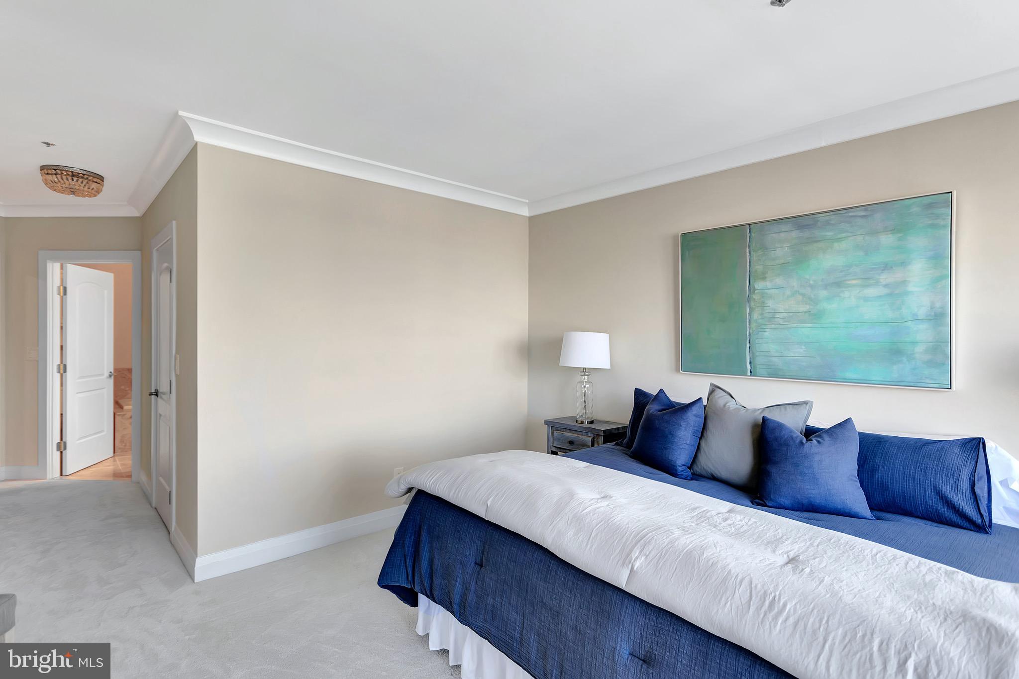 HARBORVIEW TOWERS - Residential