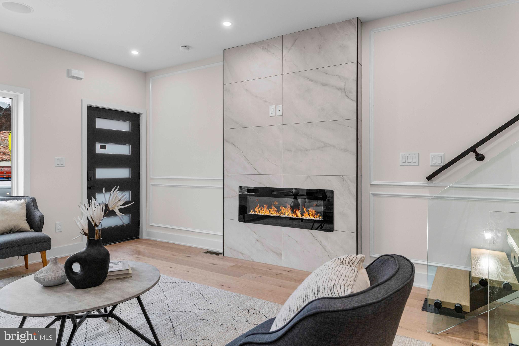 308 W PORTER STREET