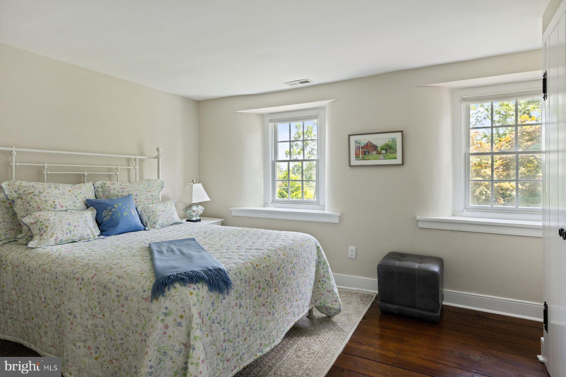 SOLEBURY - Residential