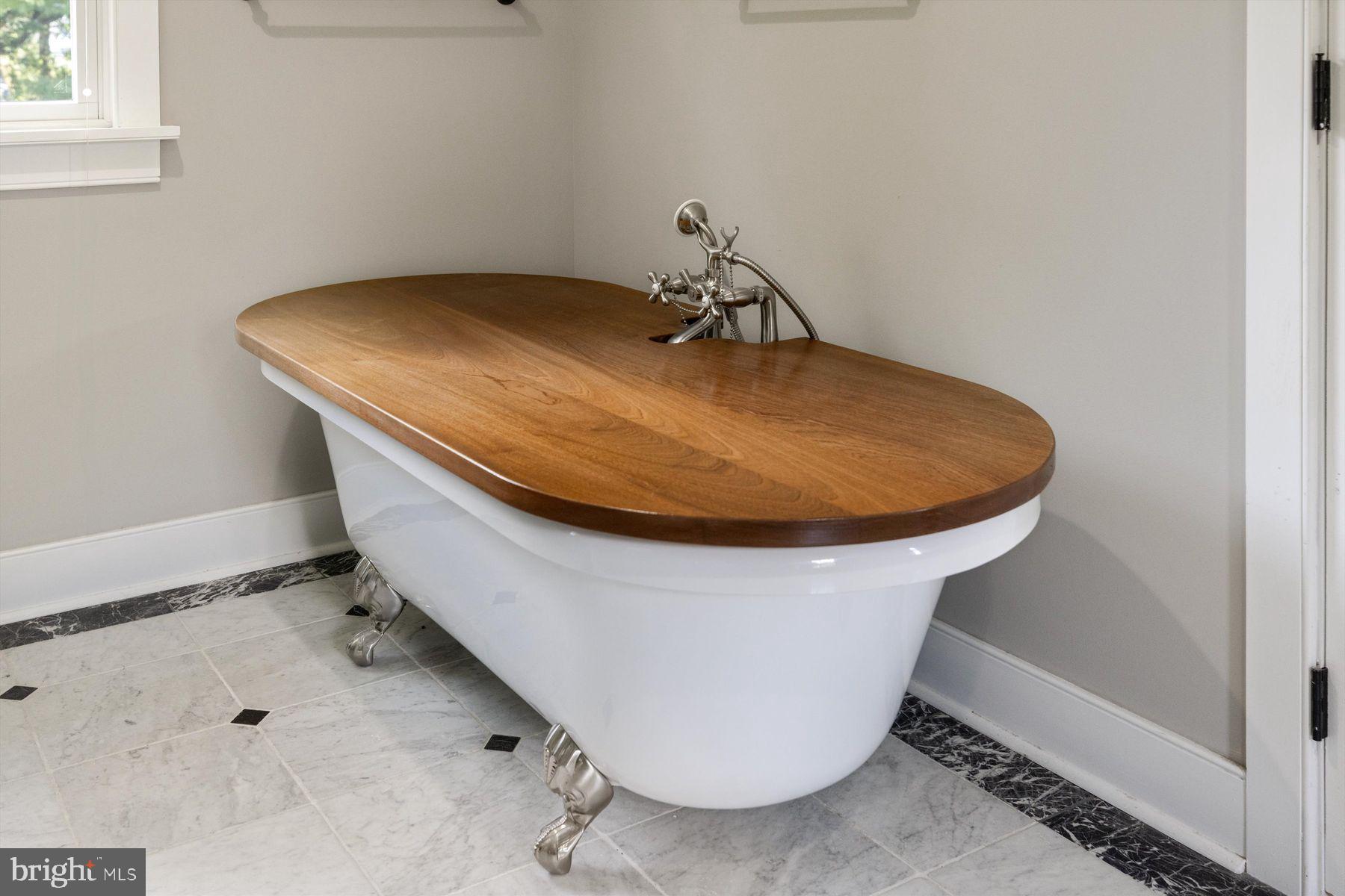 SOLEBURY - Residential