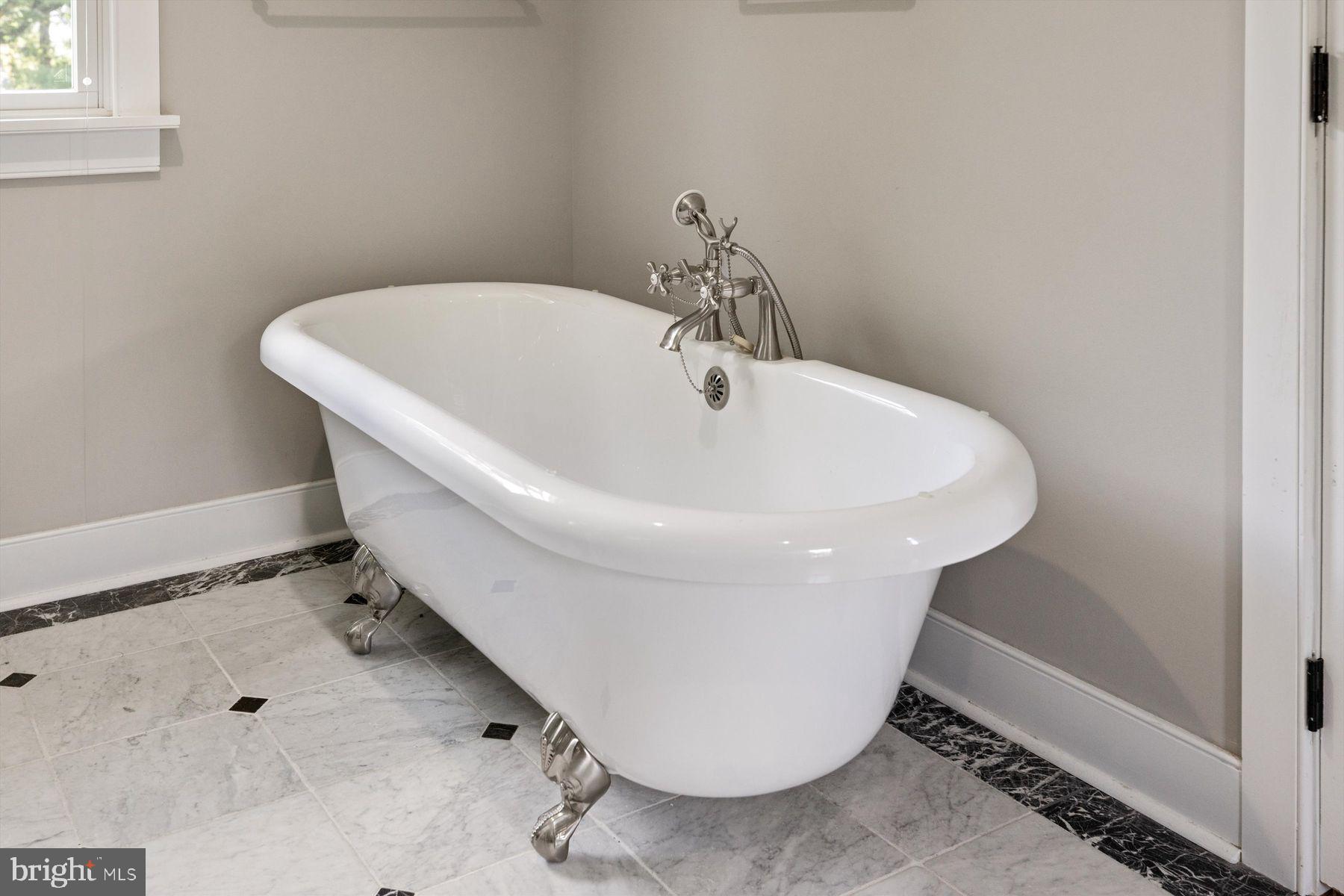 SOLEBURY - Residential