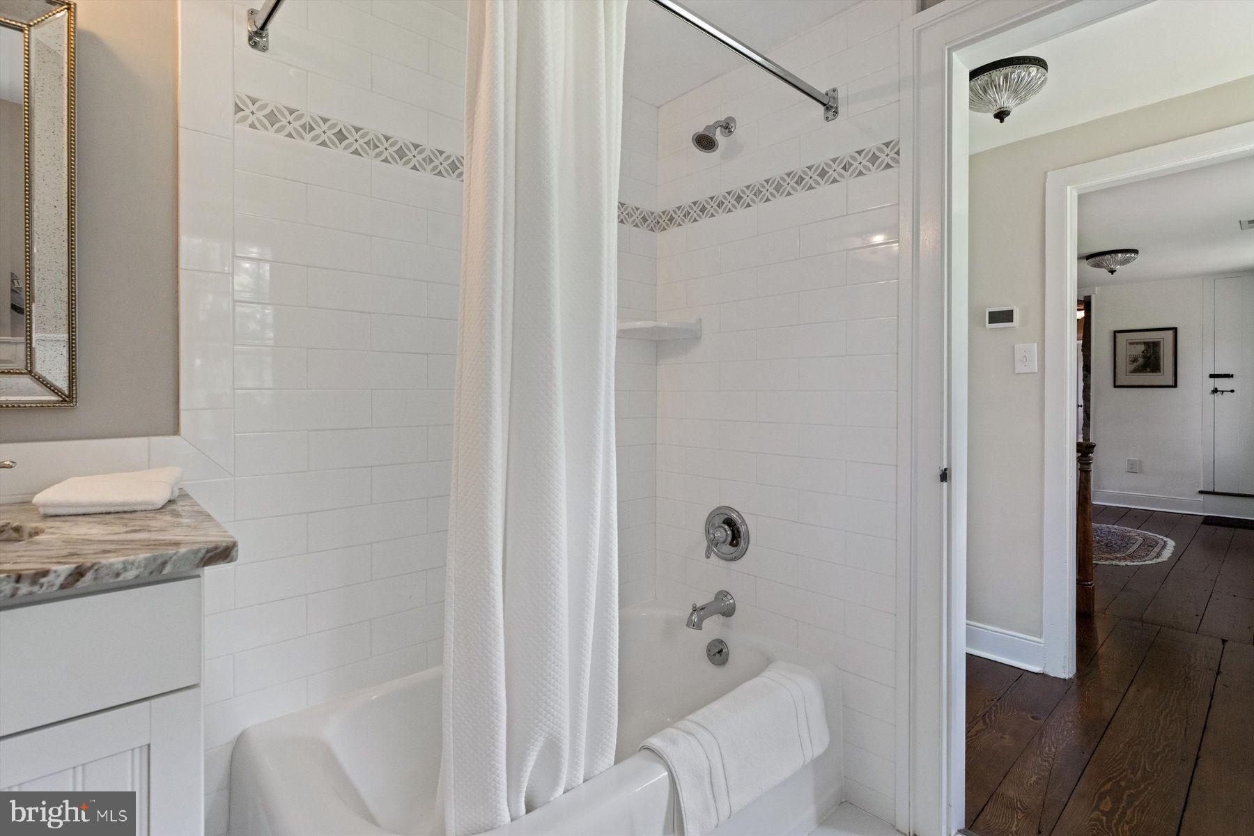 SOLEBURY - Residential