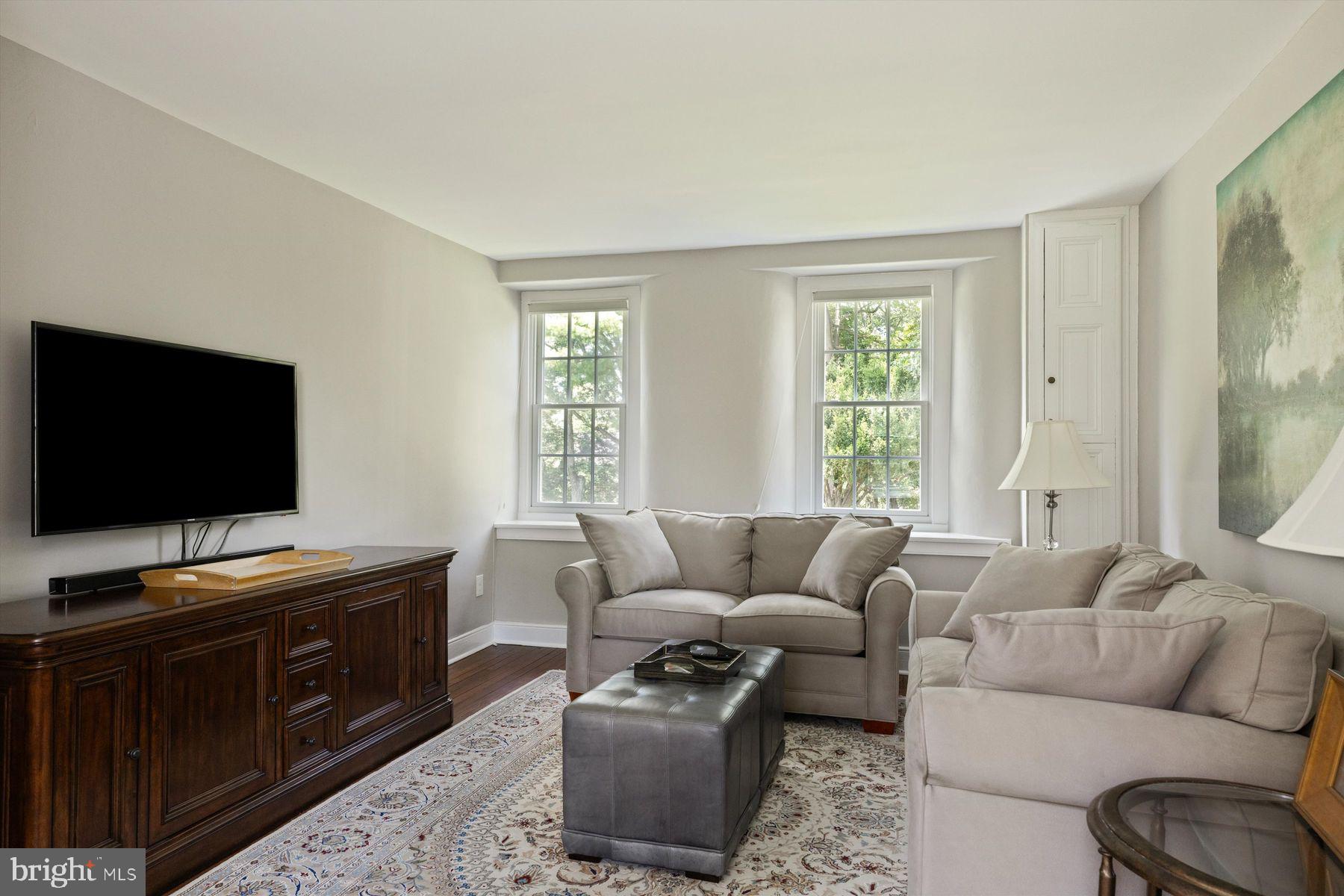 SOLEBURY - Residential