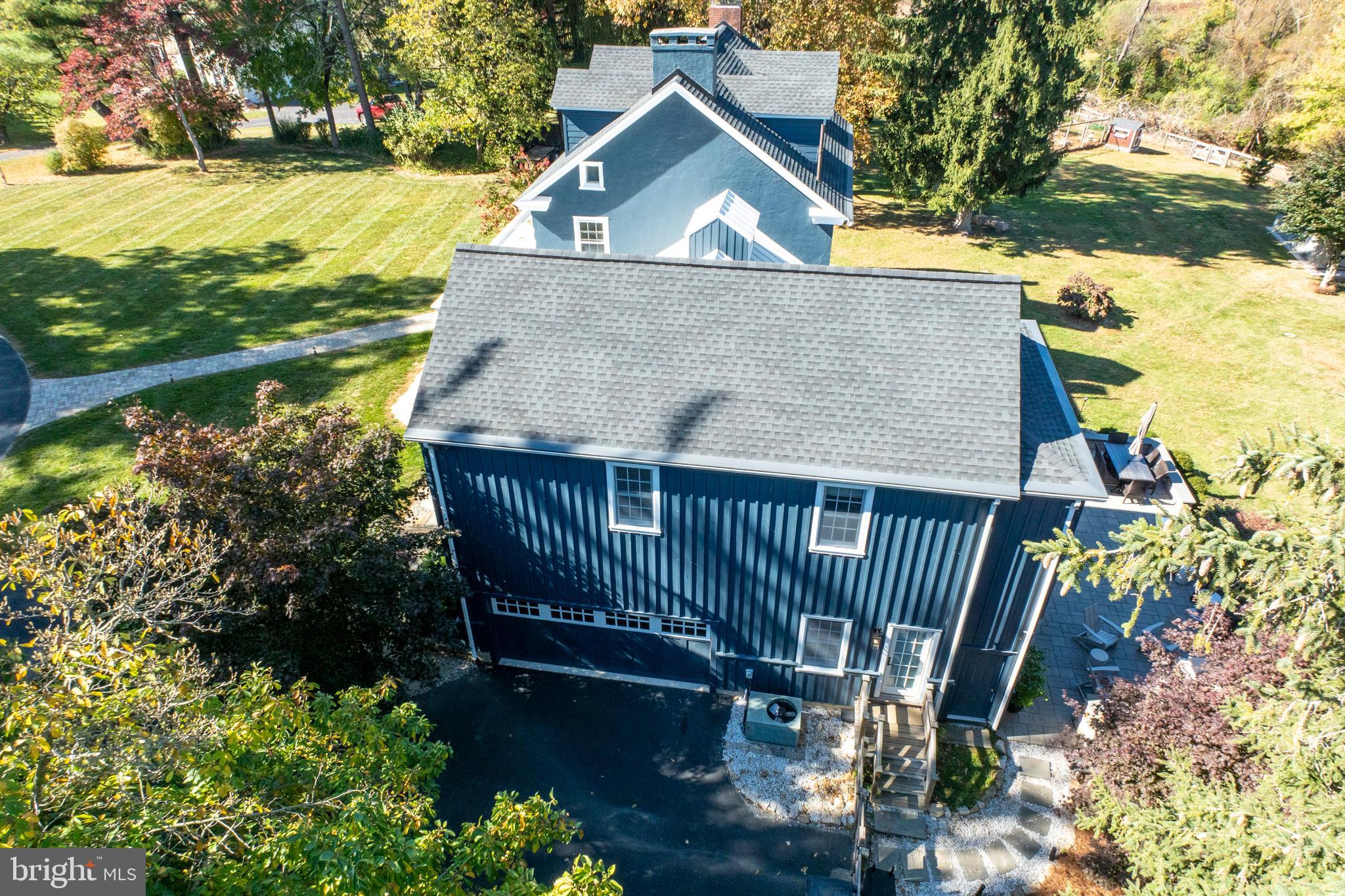 AMBLESIDE DOWNS - Residential