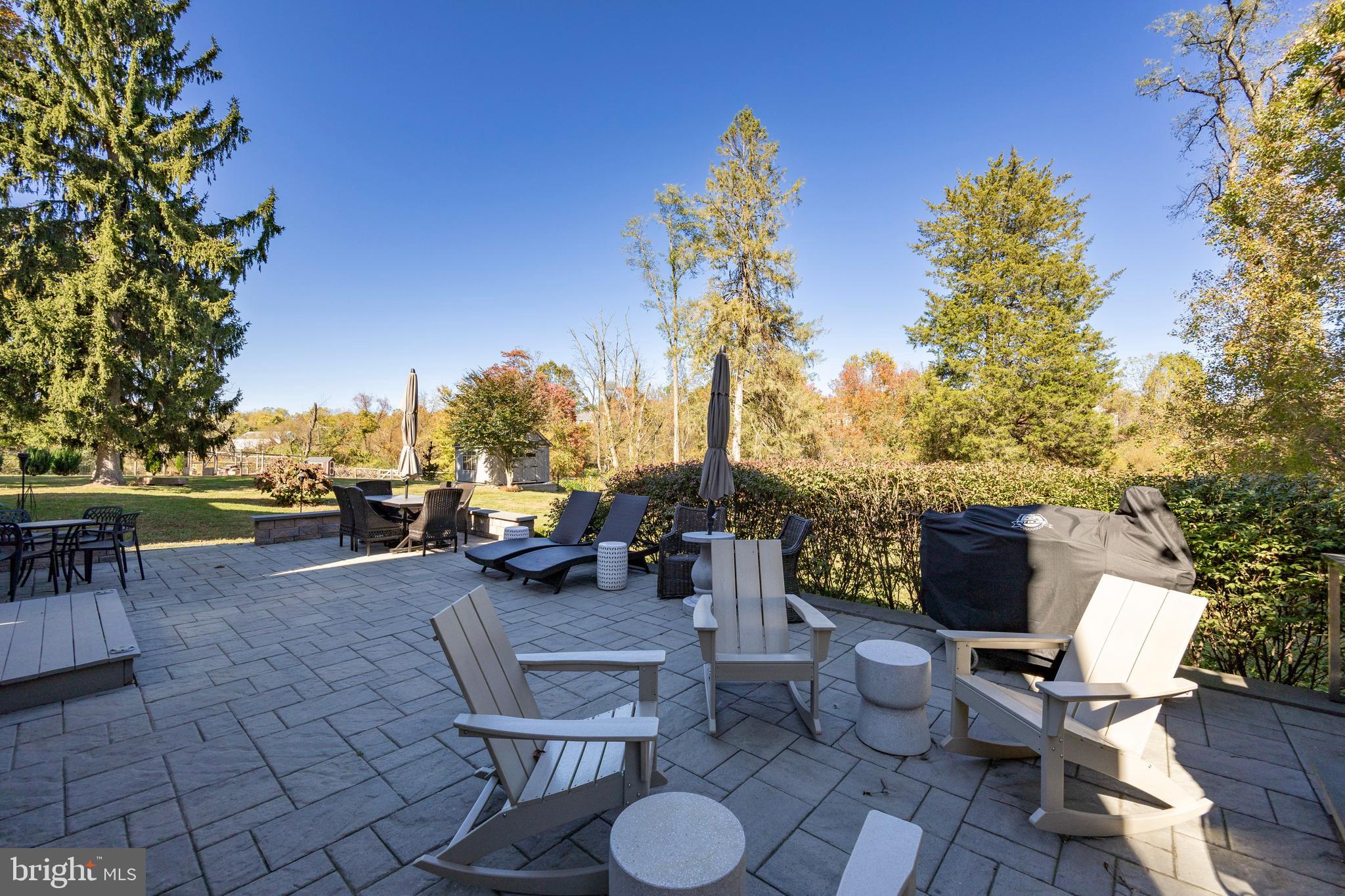 AMBLESIDE DOWNS - Residential