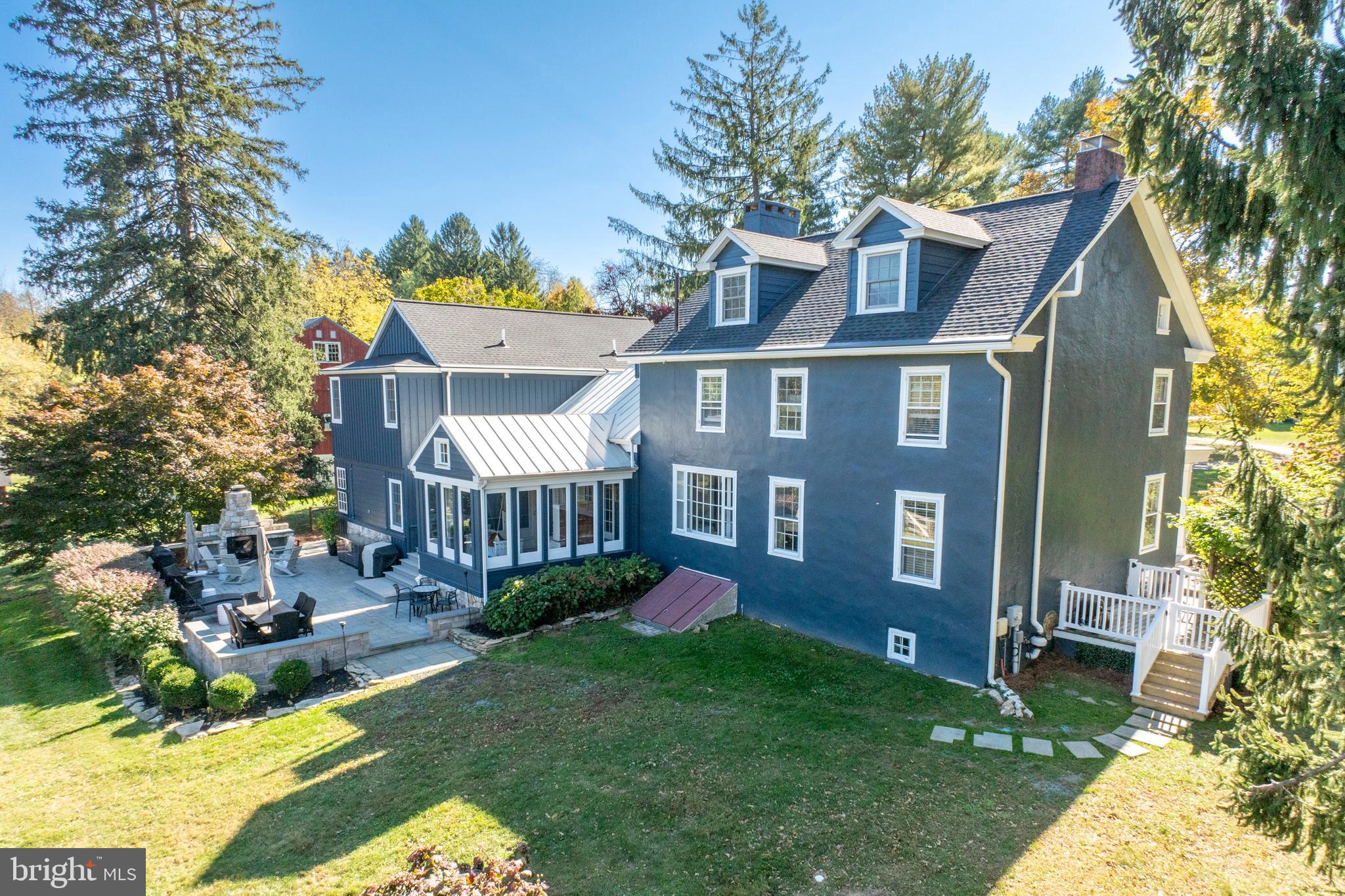 AMBLESIDE DOWNS - Residential