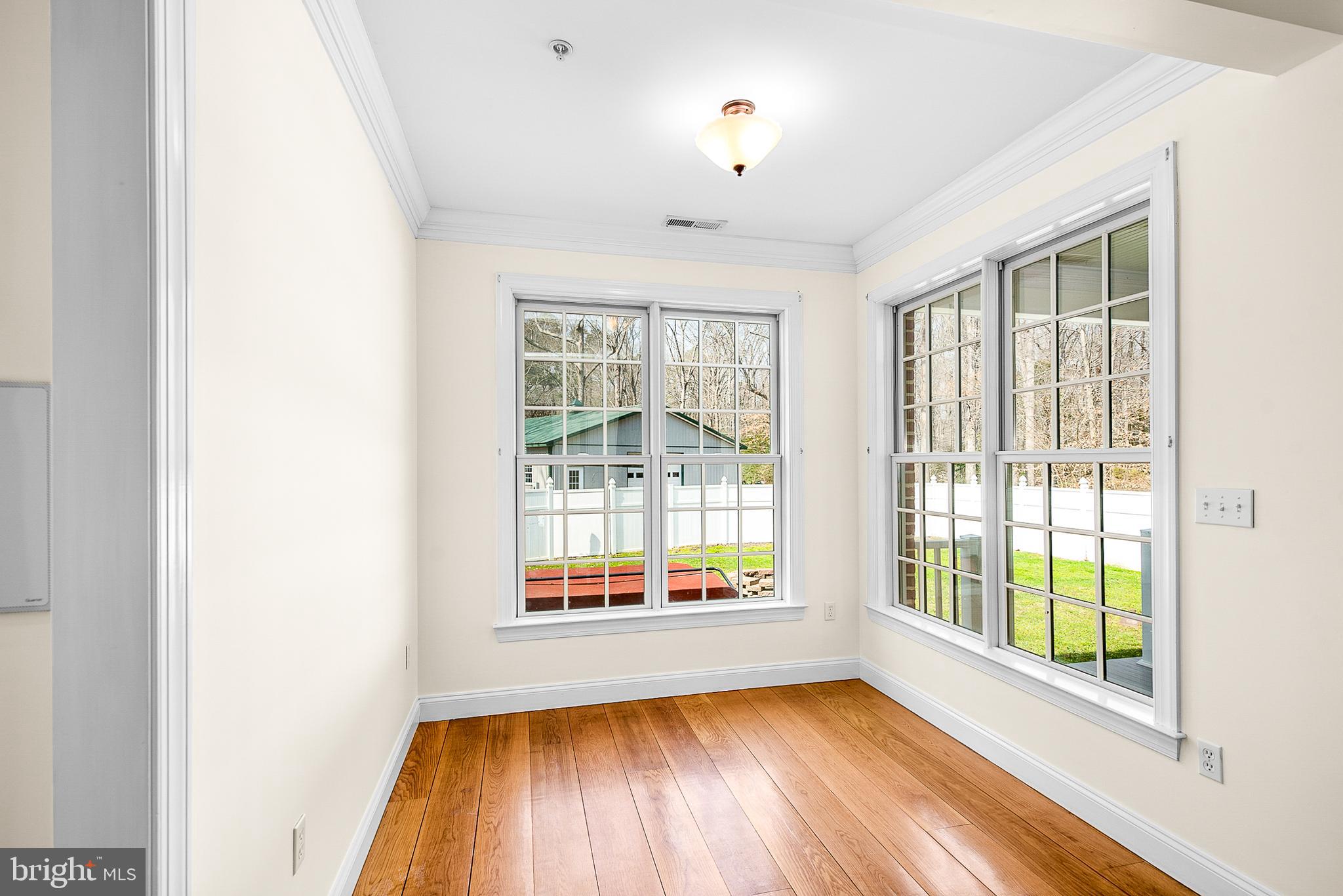 EASTON - Residential