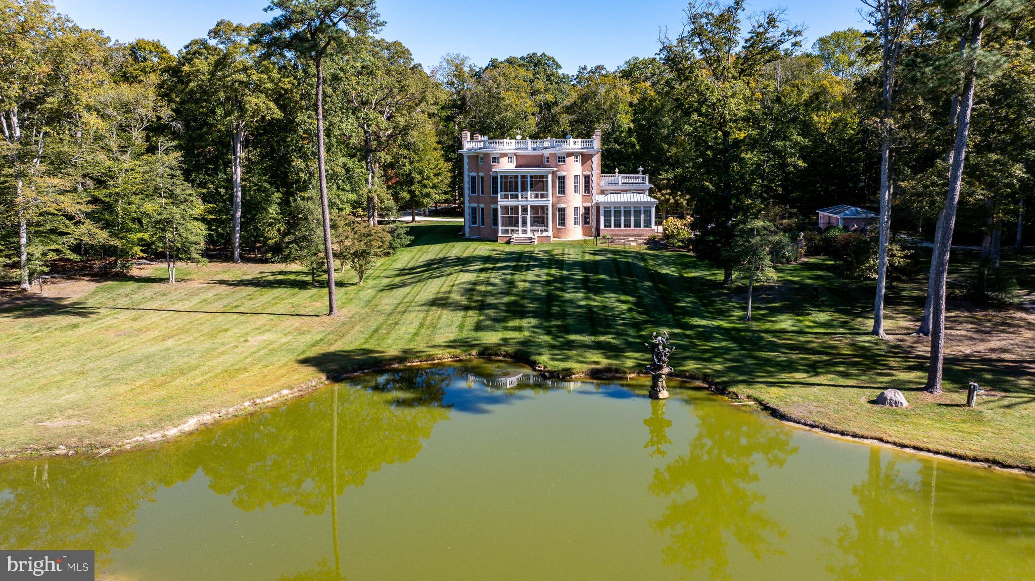 EASTON - Residential