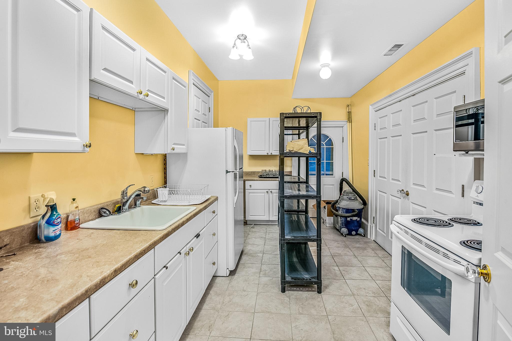 EASTON - Residential