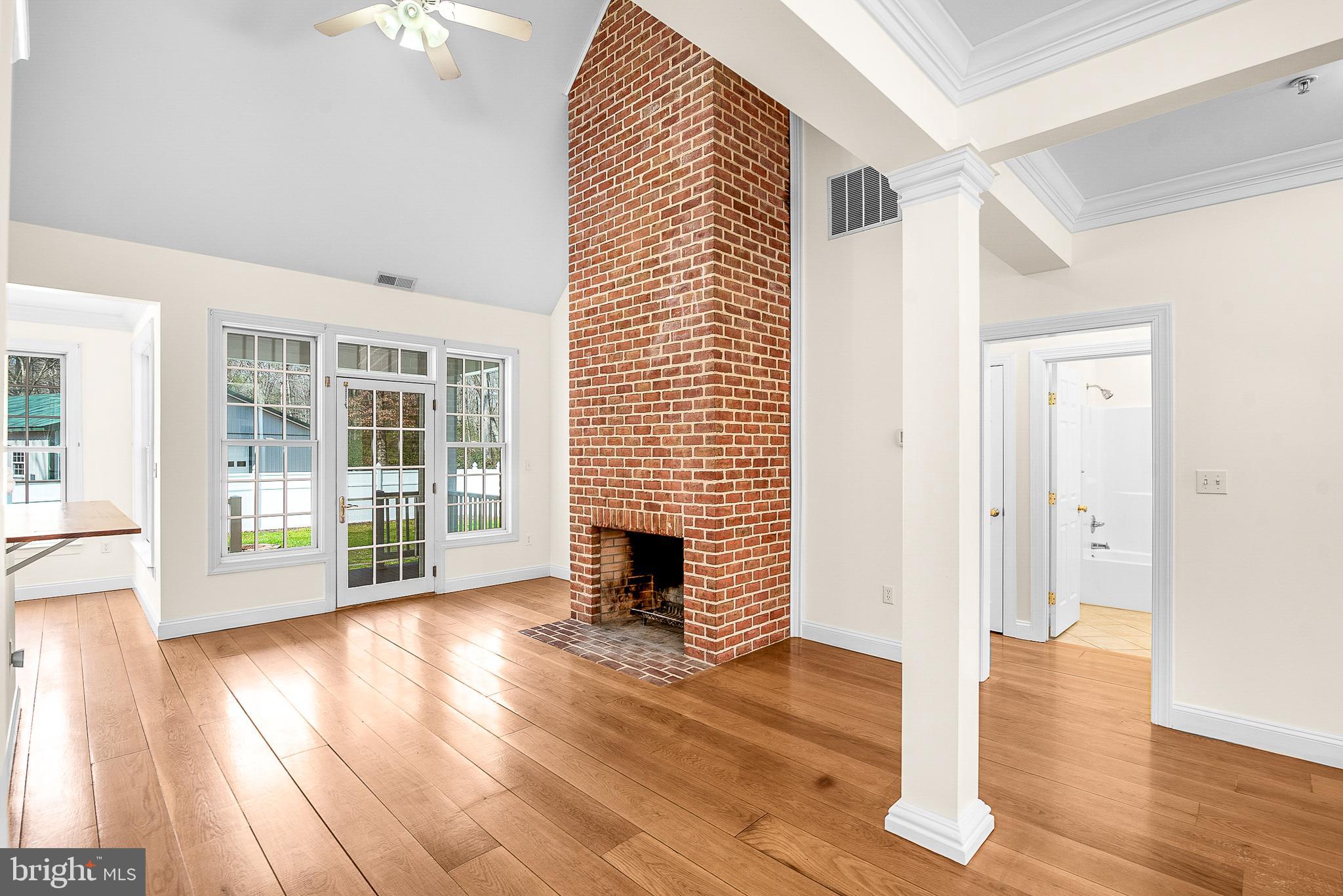 EASTON - Residential