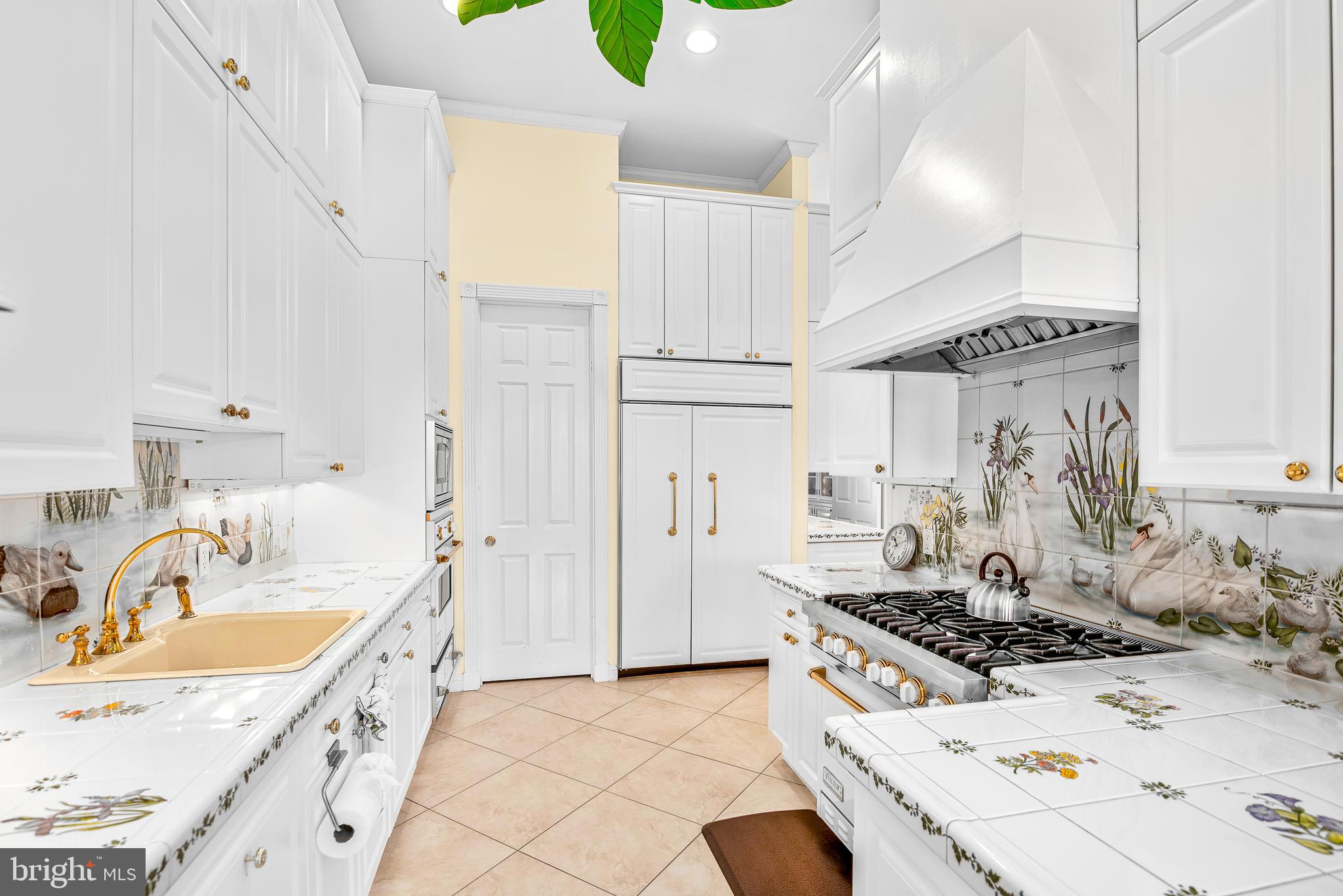 EASTON - Residential