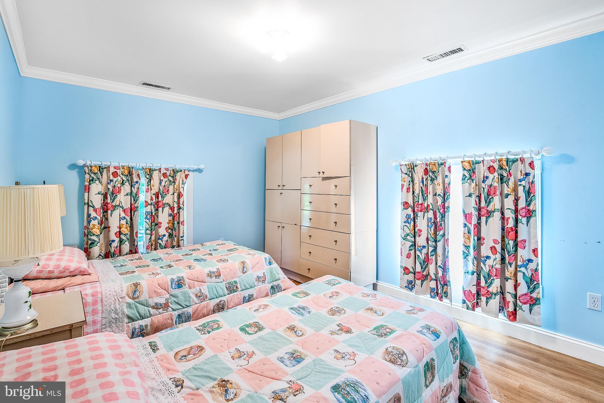 EASTON - Residential