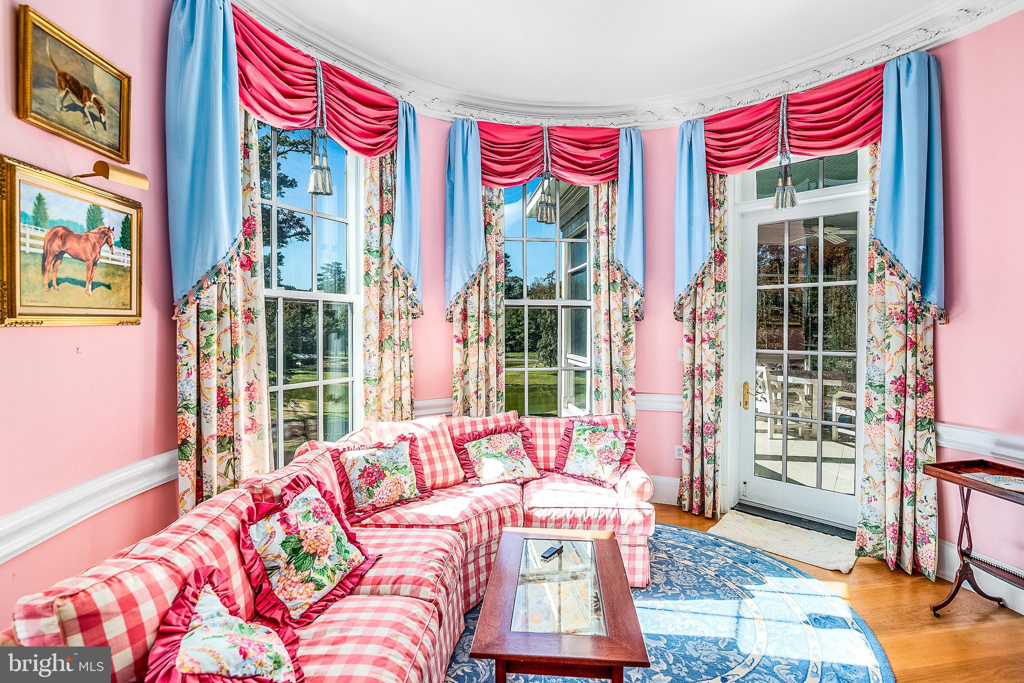 EASTON - Residential