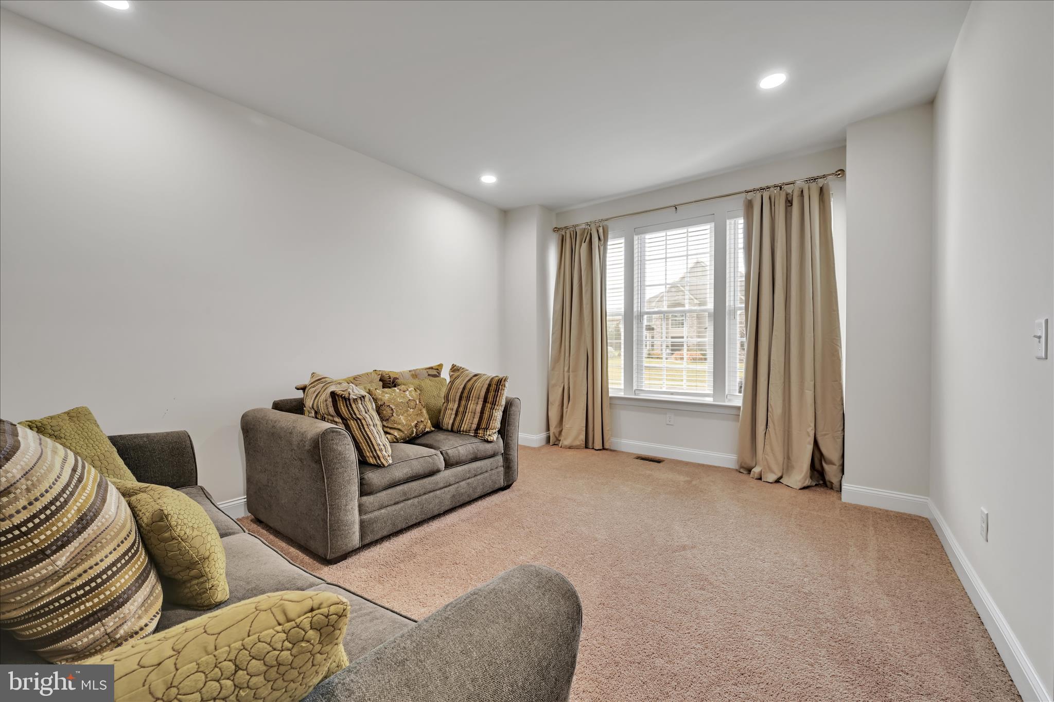 PARKVIEW ESTATES - Residential