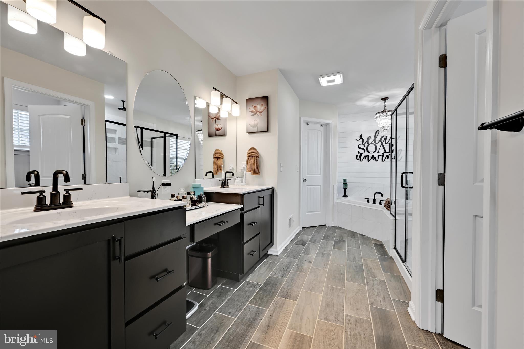 PARKVIEW ESTATES - Residential