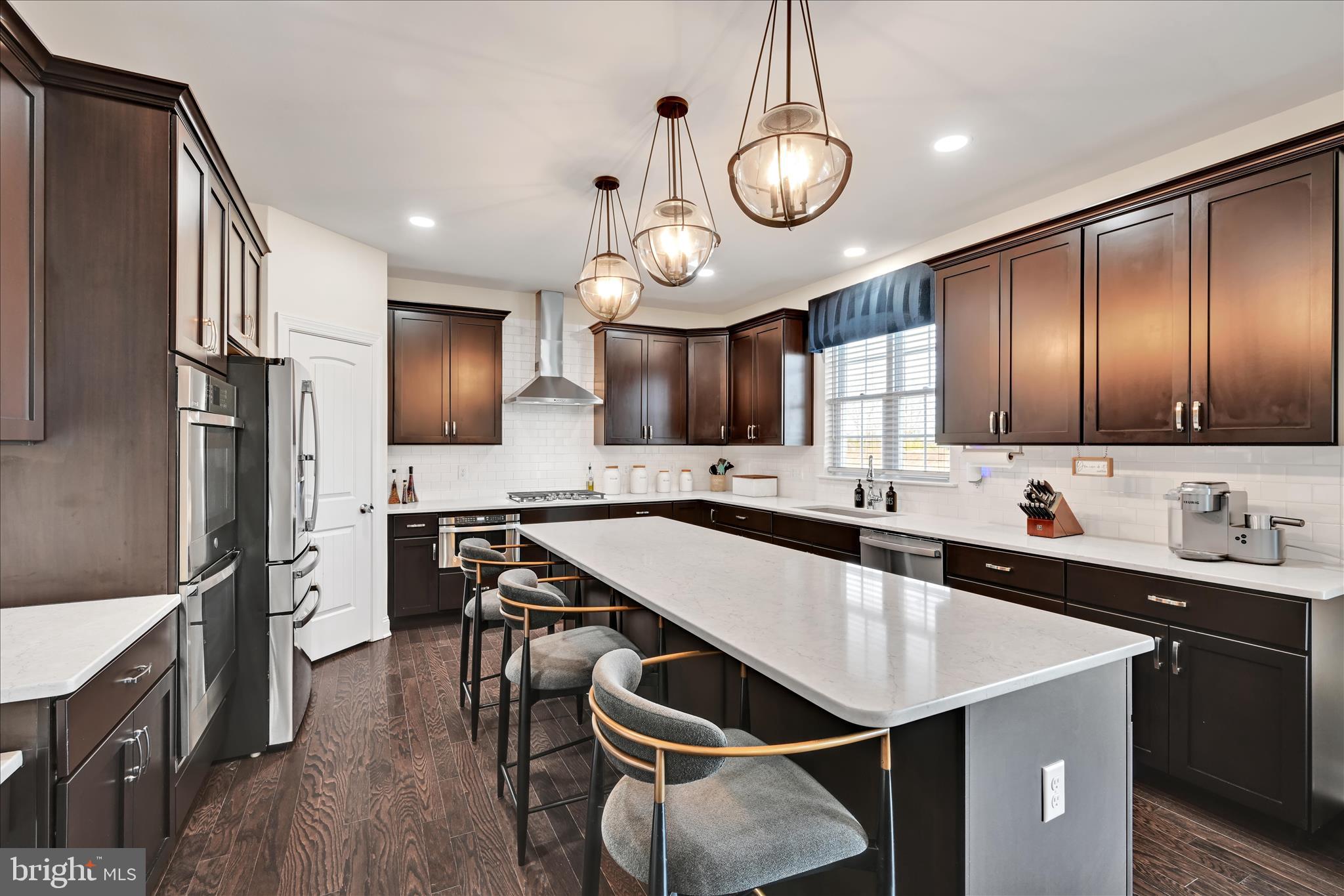 PARKVIEW ESTATES - Residential