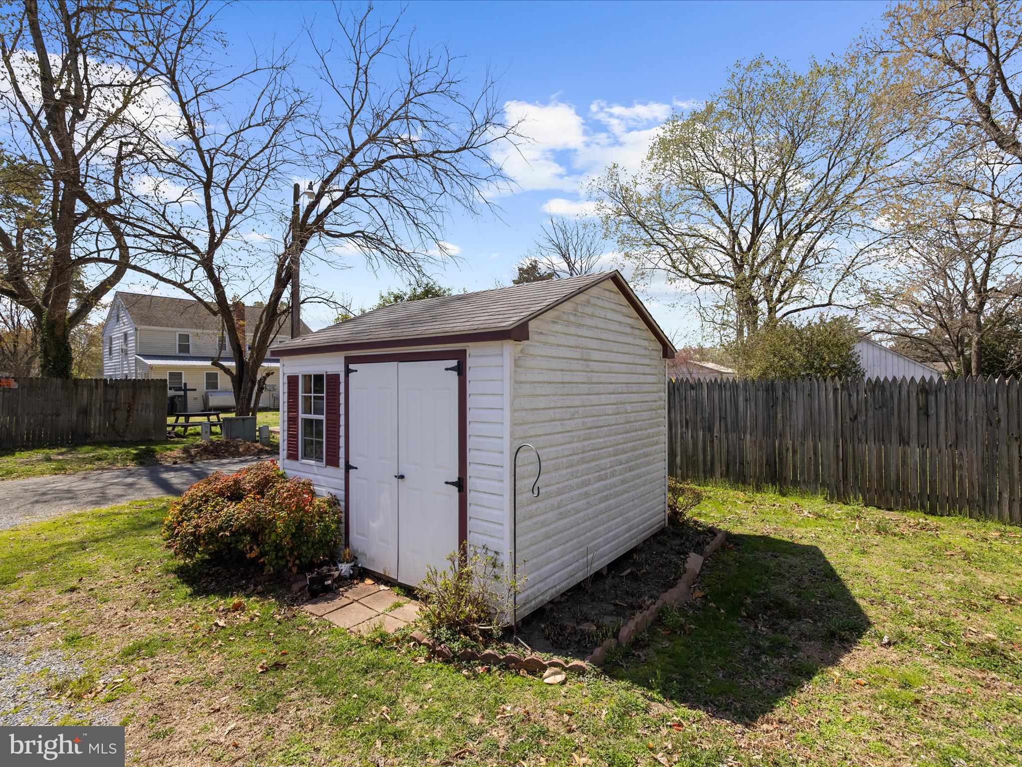 EASTON - Residential