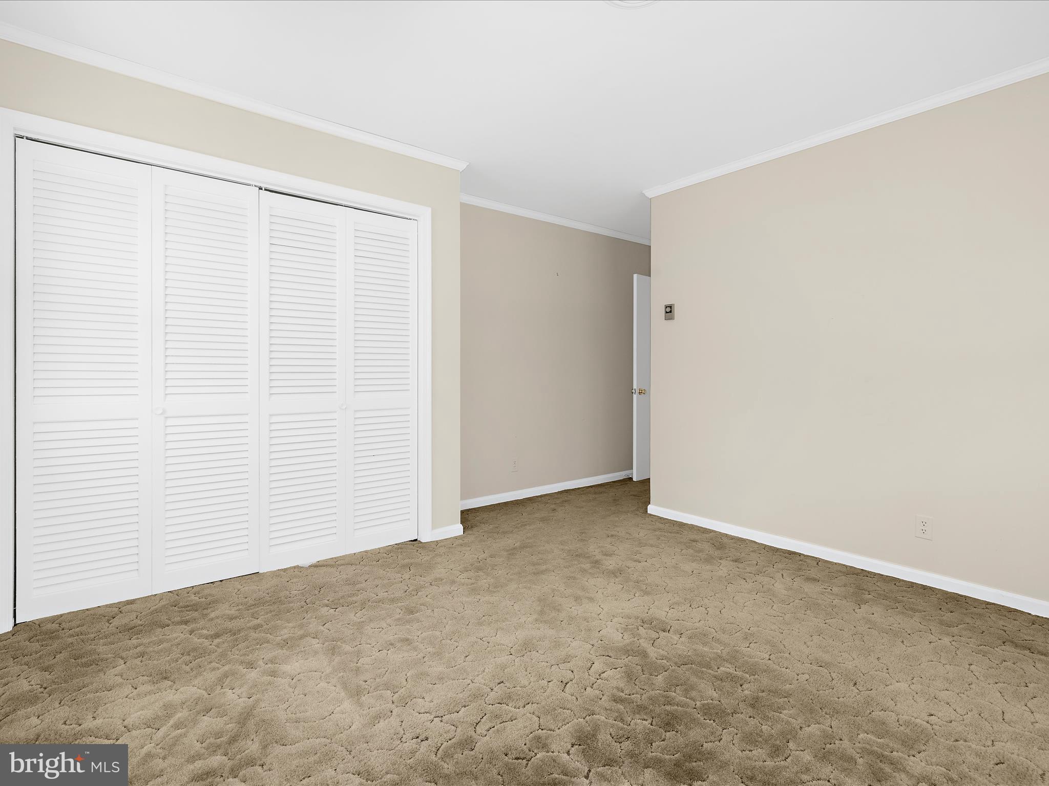 EASTON - Residential