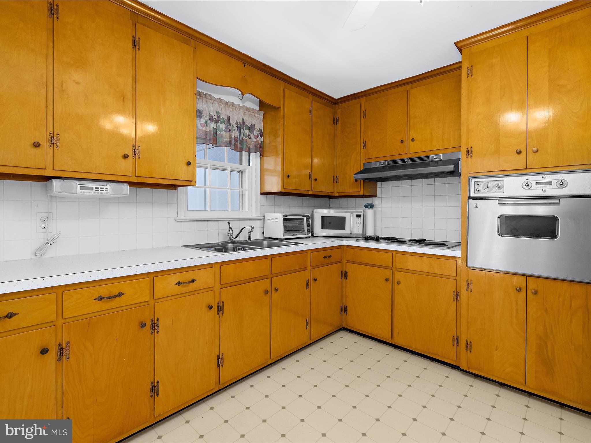 EASTON - Residential