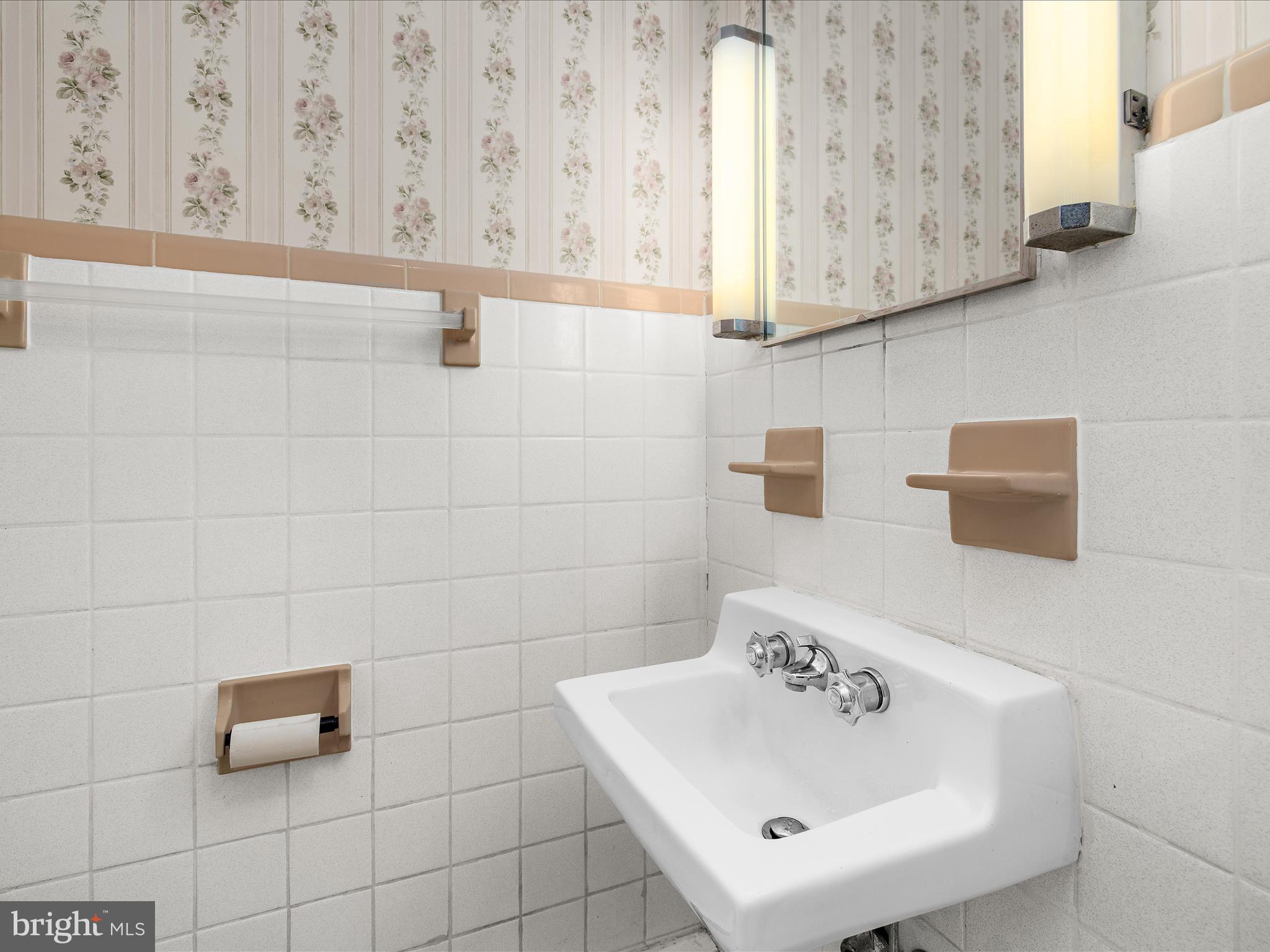 EASTON - Residential