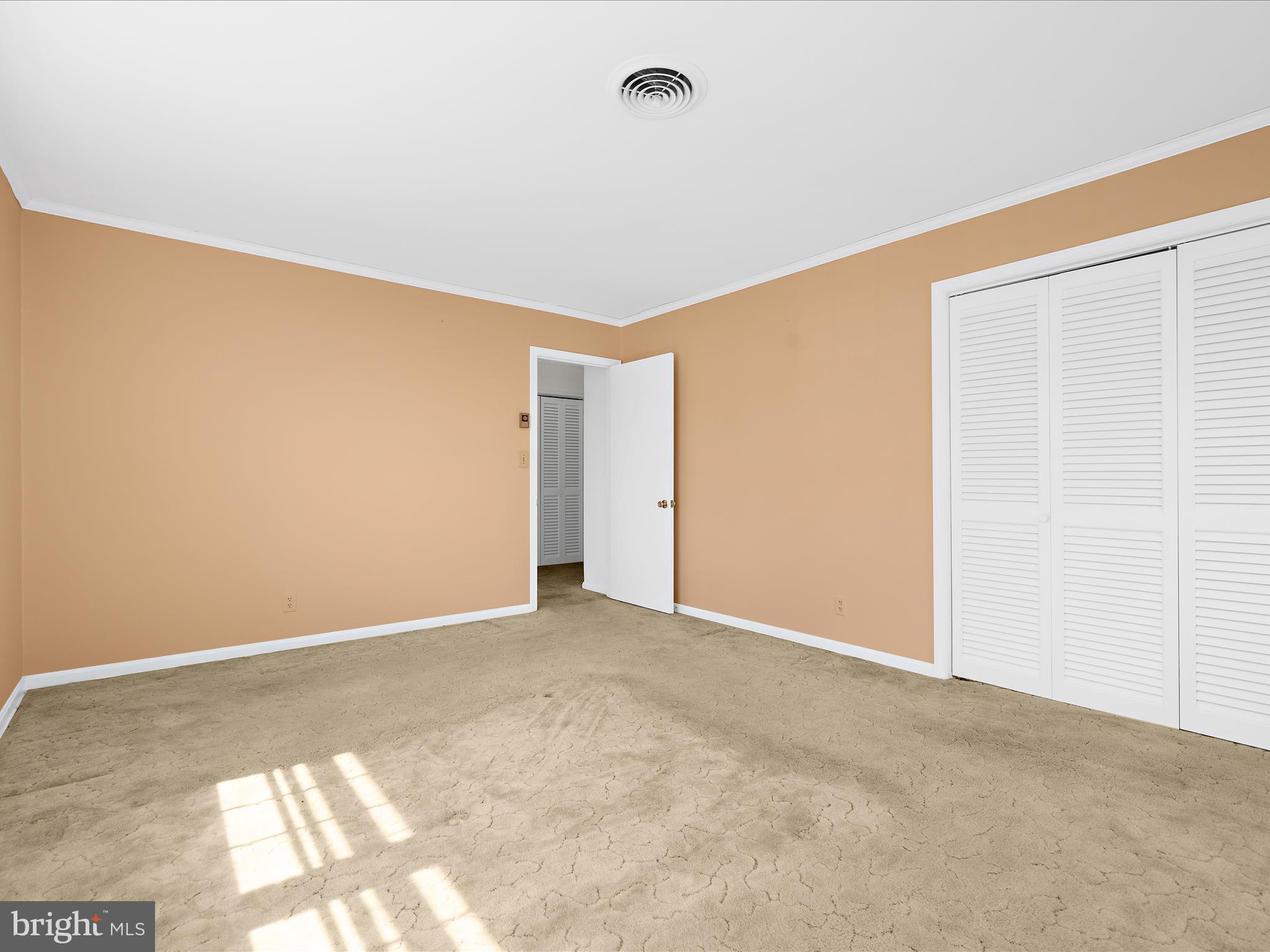 EASTON - Residential