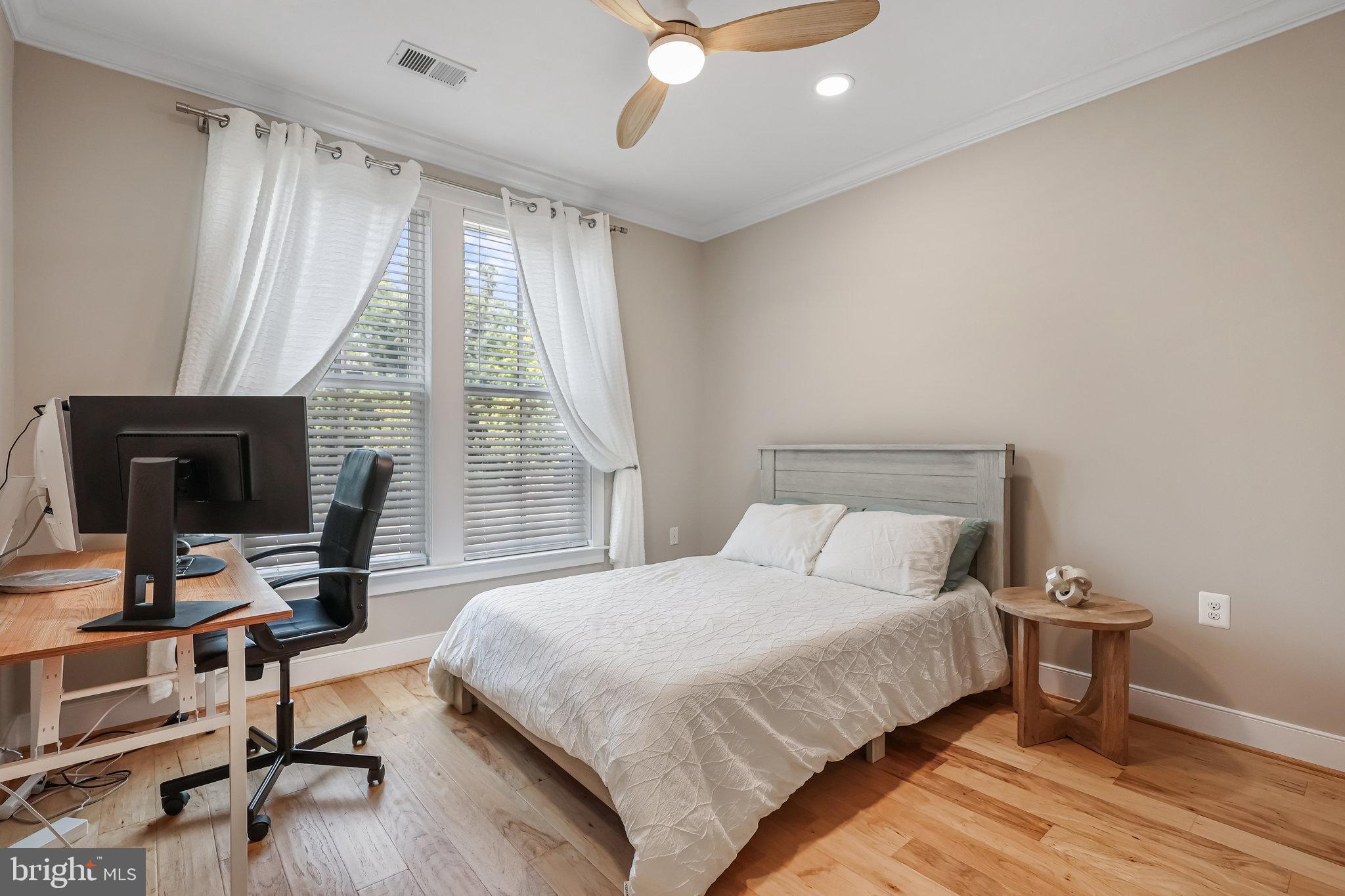 POTOMAC YARD - Residential Lease