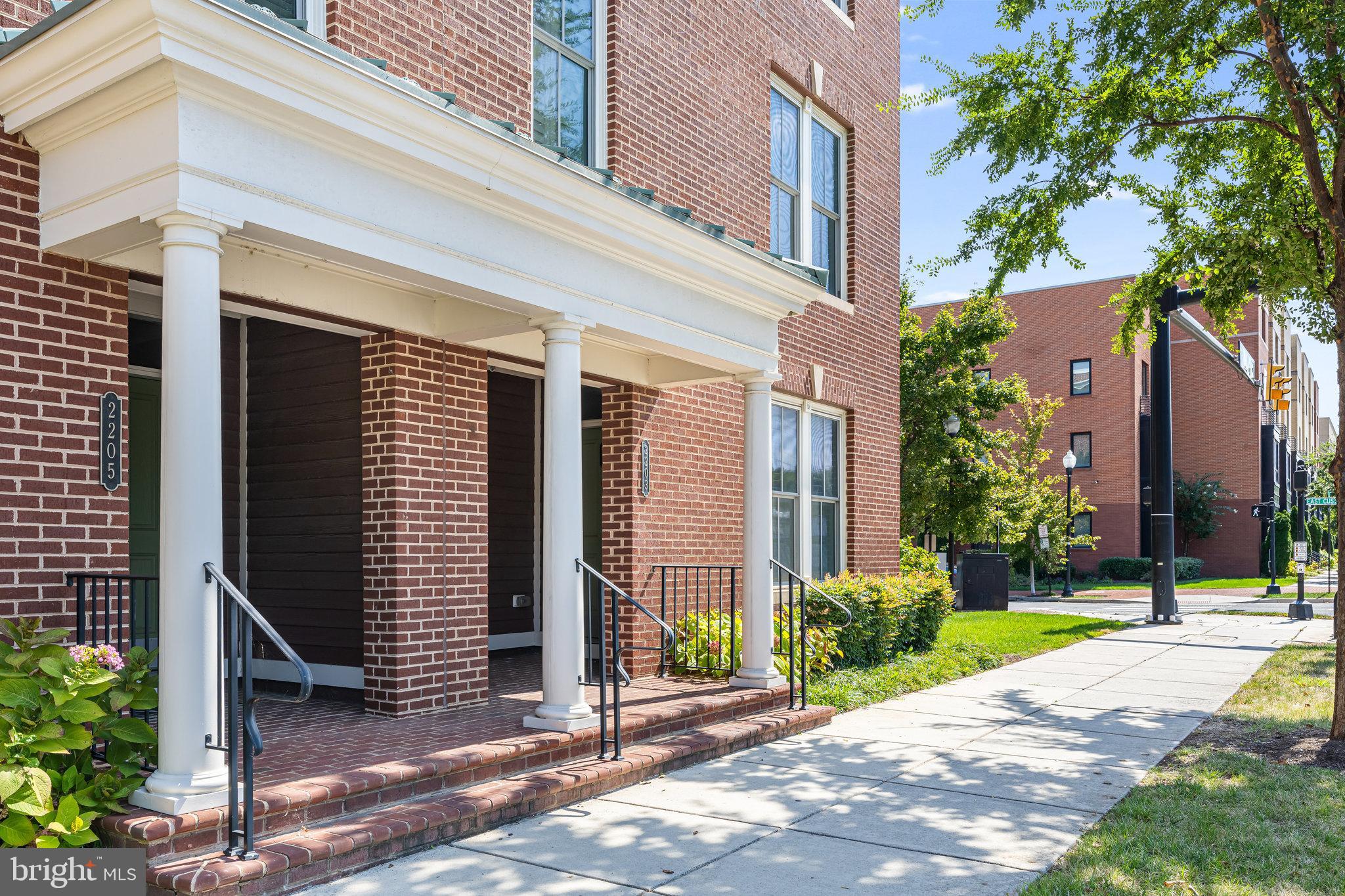 POTOMAC YARD - Residential Lease